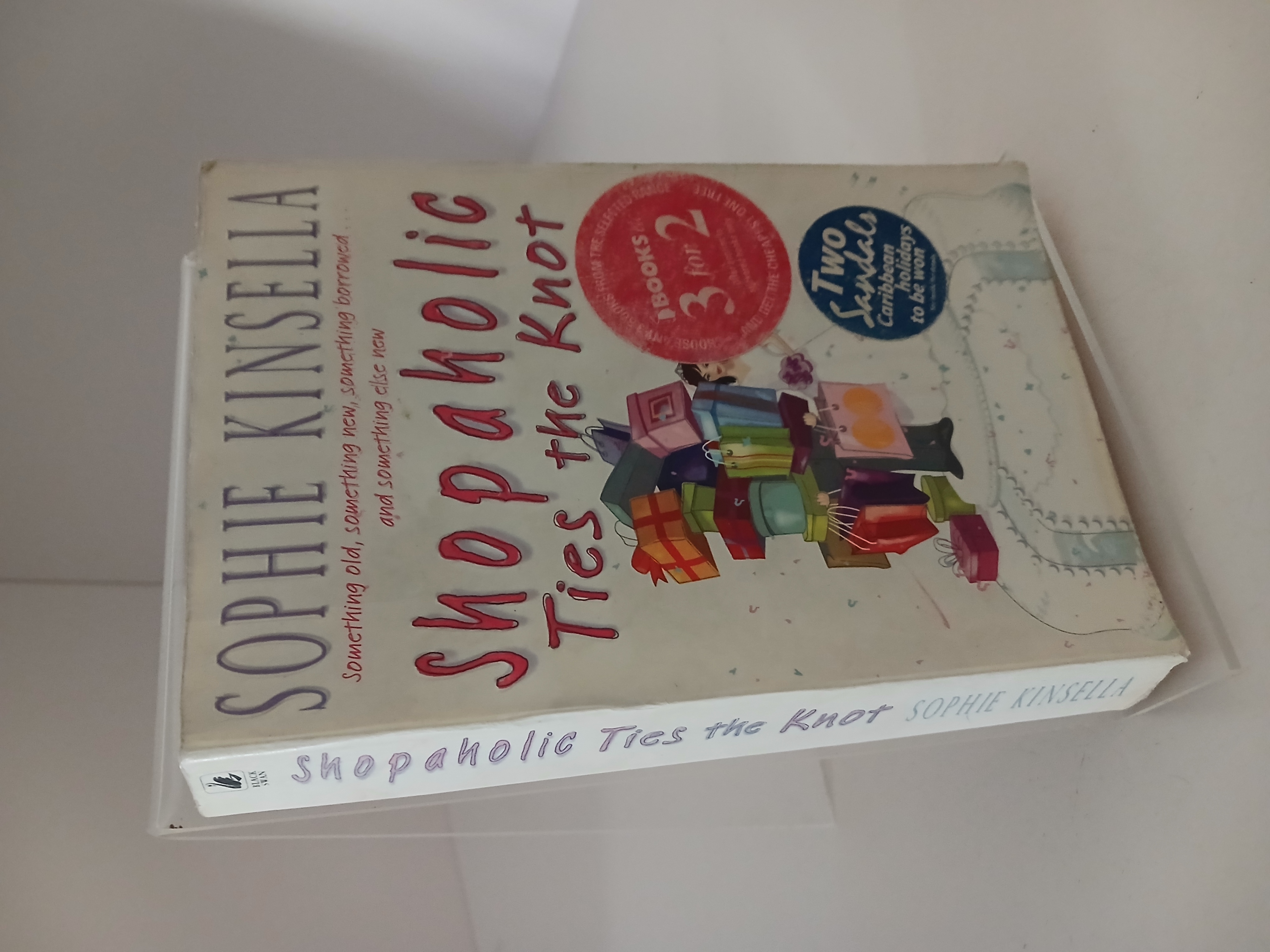 Portada de Shopaholic Ties the Knot