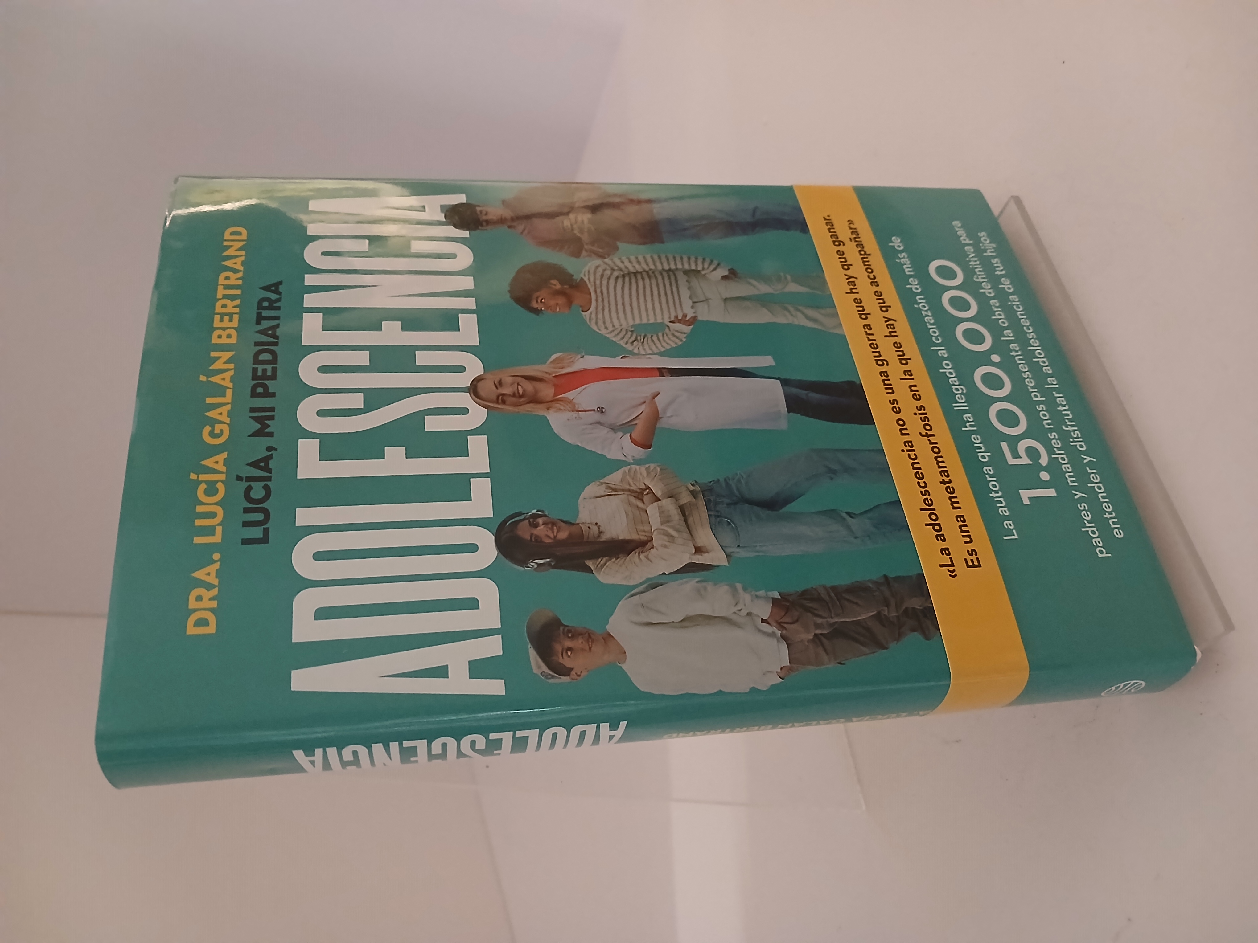 Portada de Adolescencia: Comprender los cambios físicos, cerebrales y sociales en la etapa más intensa y transformadora de su vida