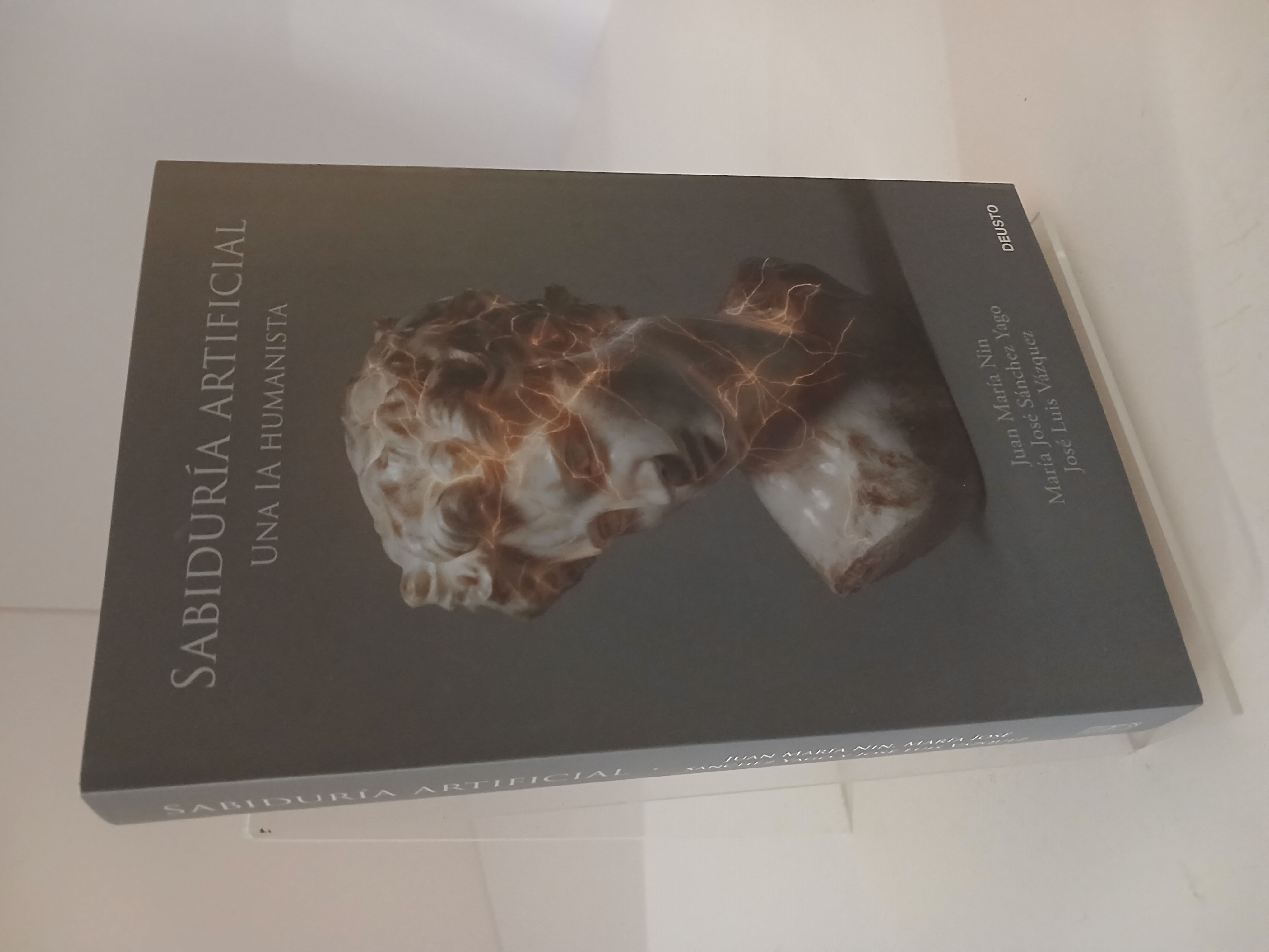 Portada de Sabiduría artificial: Una IA humanista (Deusto)