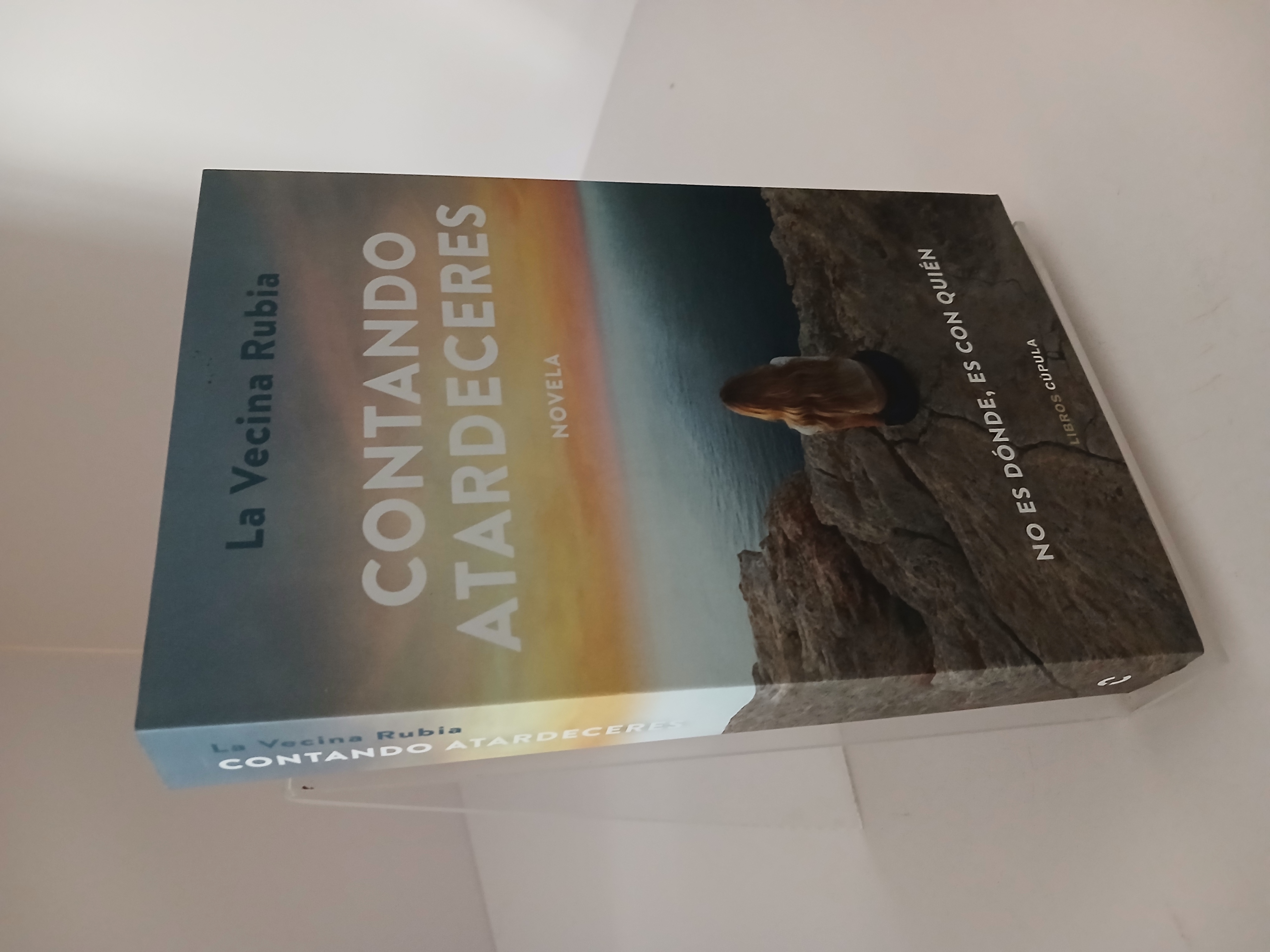 Portada de Contando atardeceres