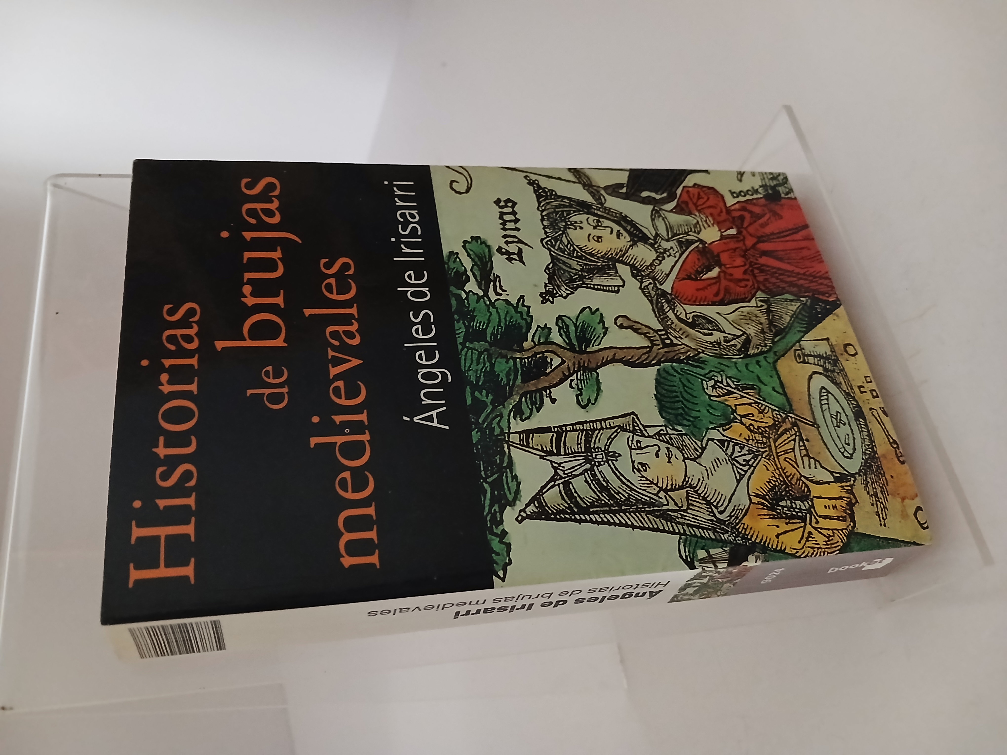 Portada de Historias de brujas medievales