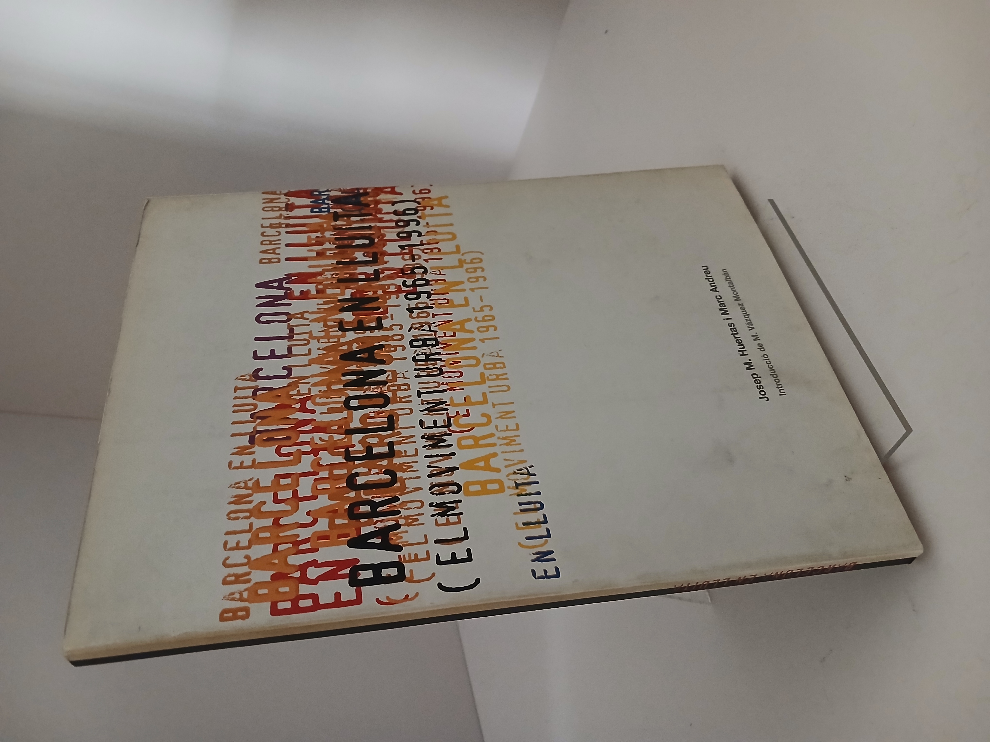 Portada de Barcelona en lluita: (el moviment urbá 1965-1996)