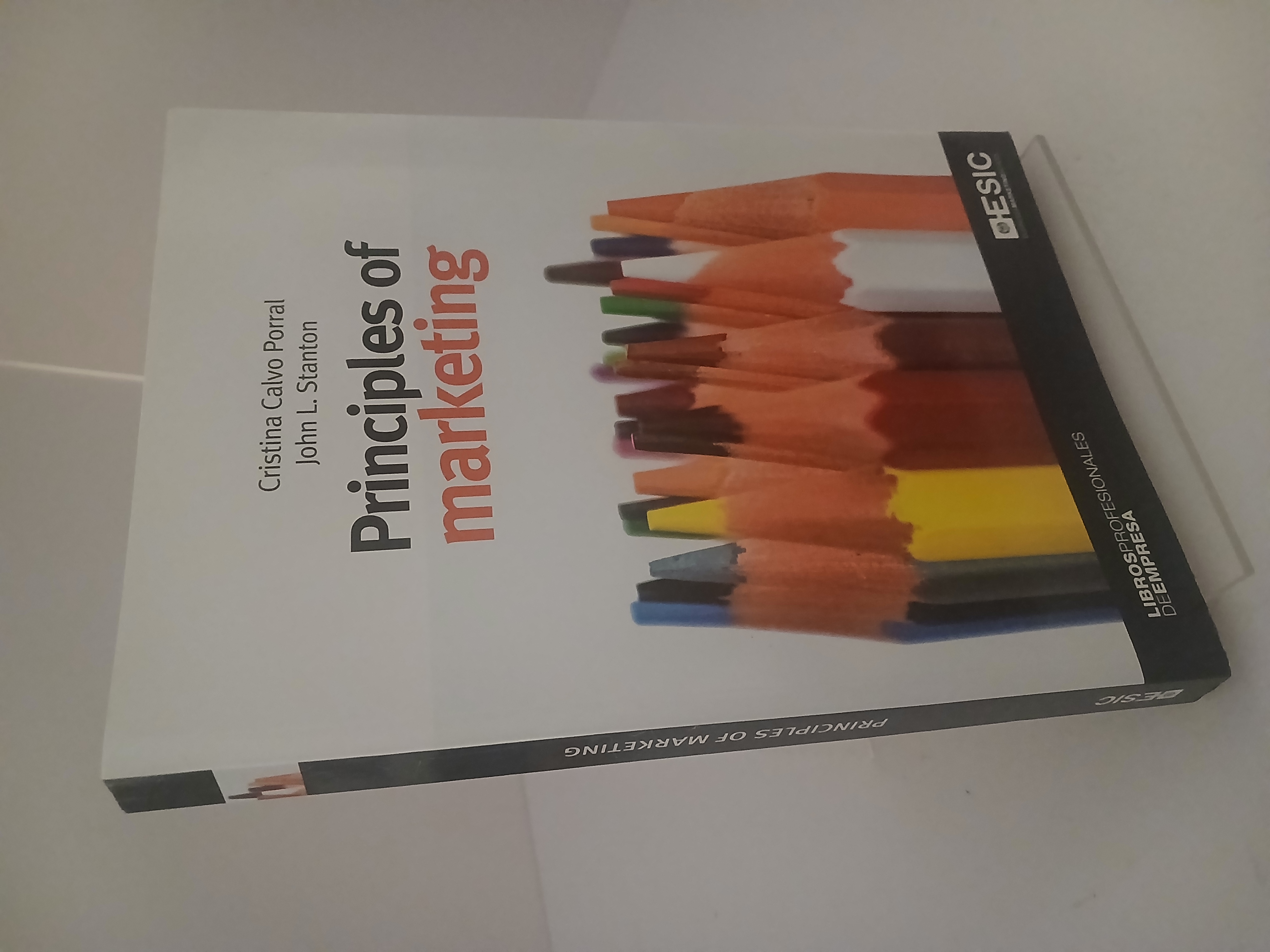 Portada de Principles of marketing