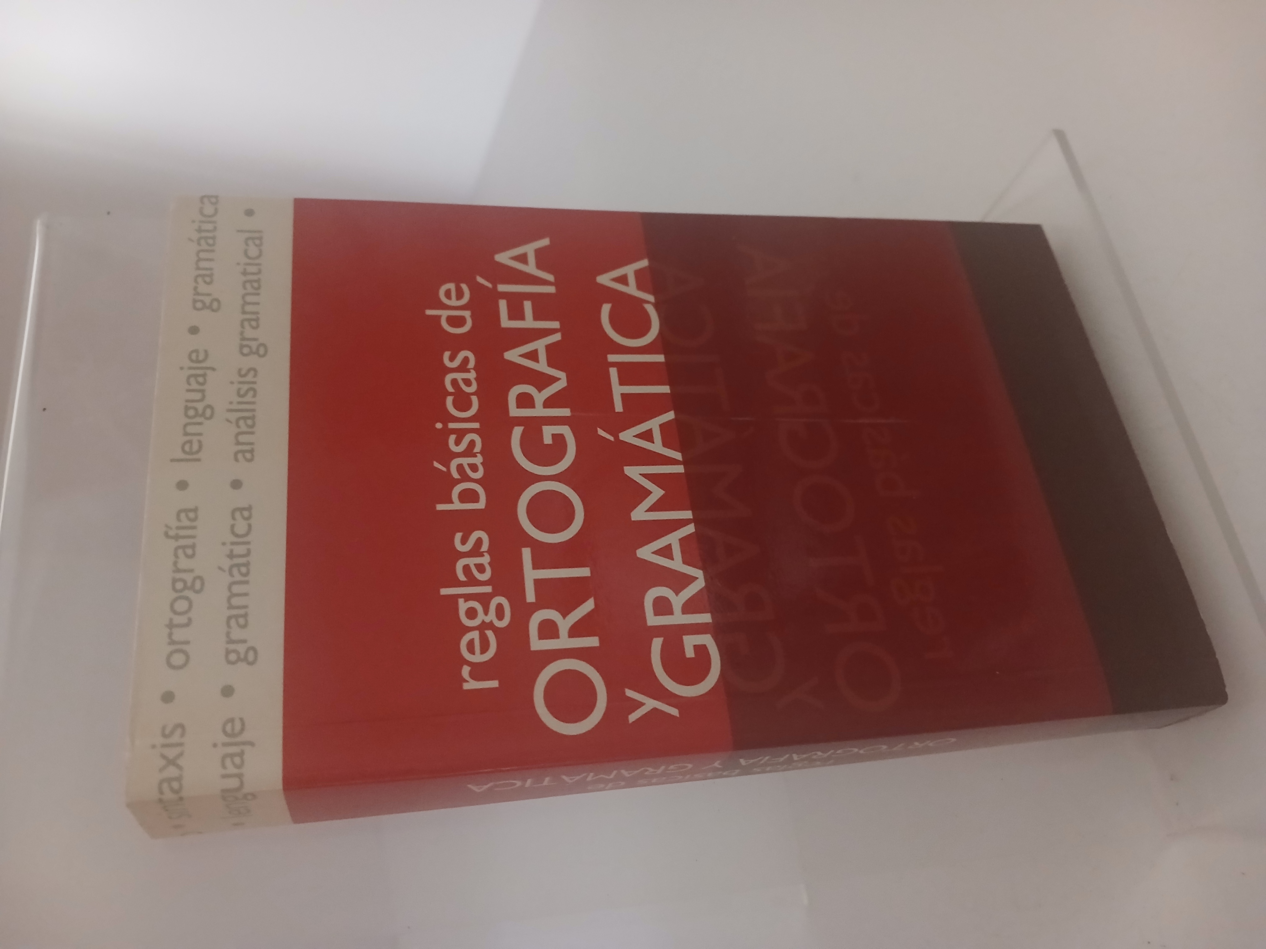 Portada de Reglas básicas de ortografía y gramática