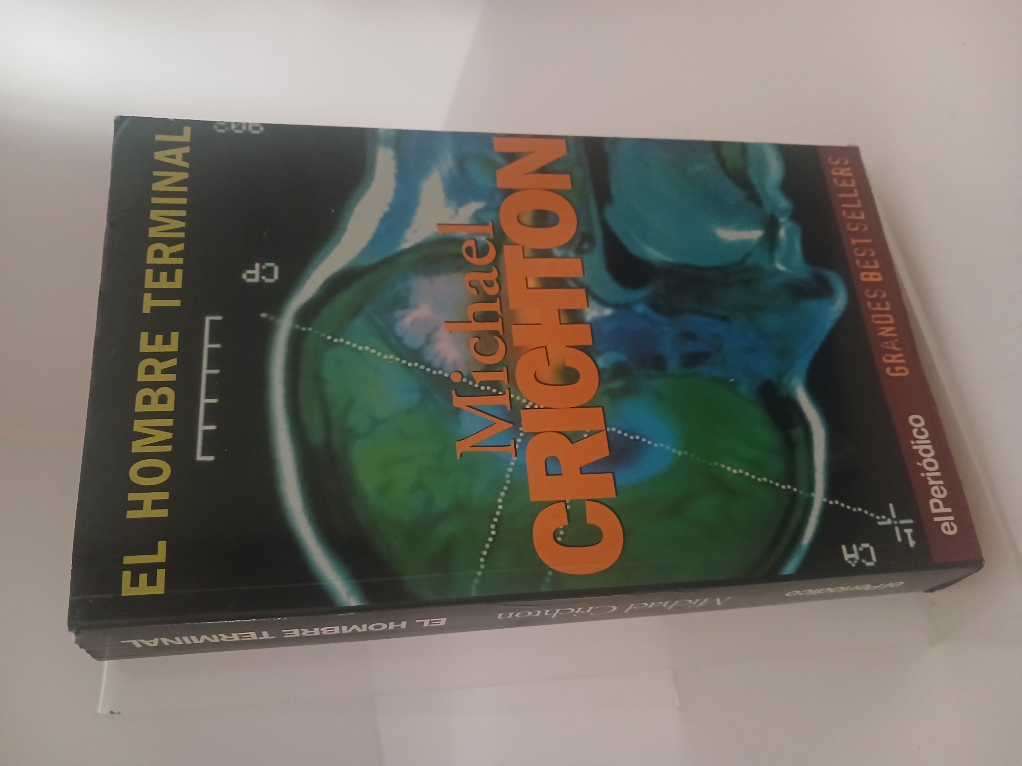 Portada de El hombre terminal