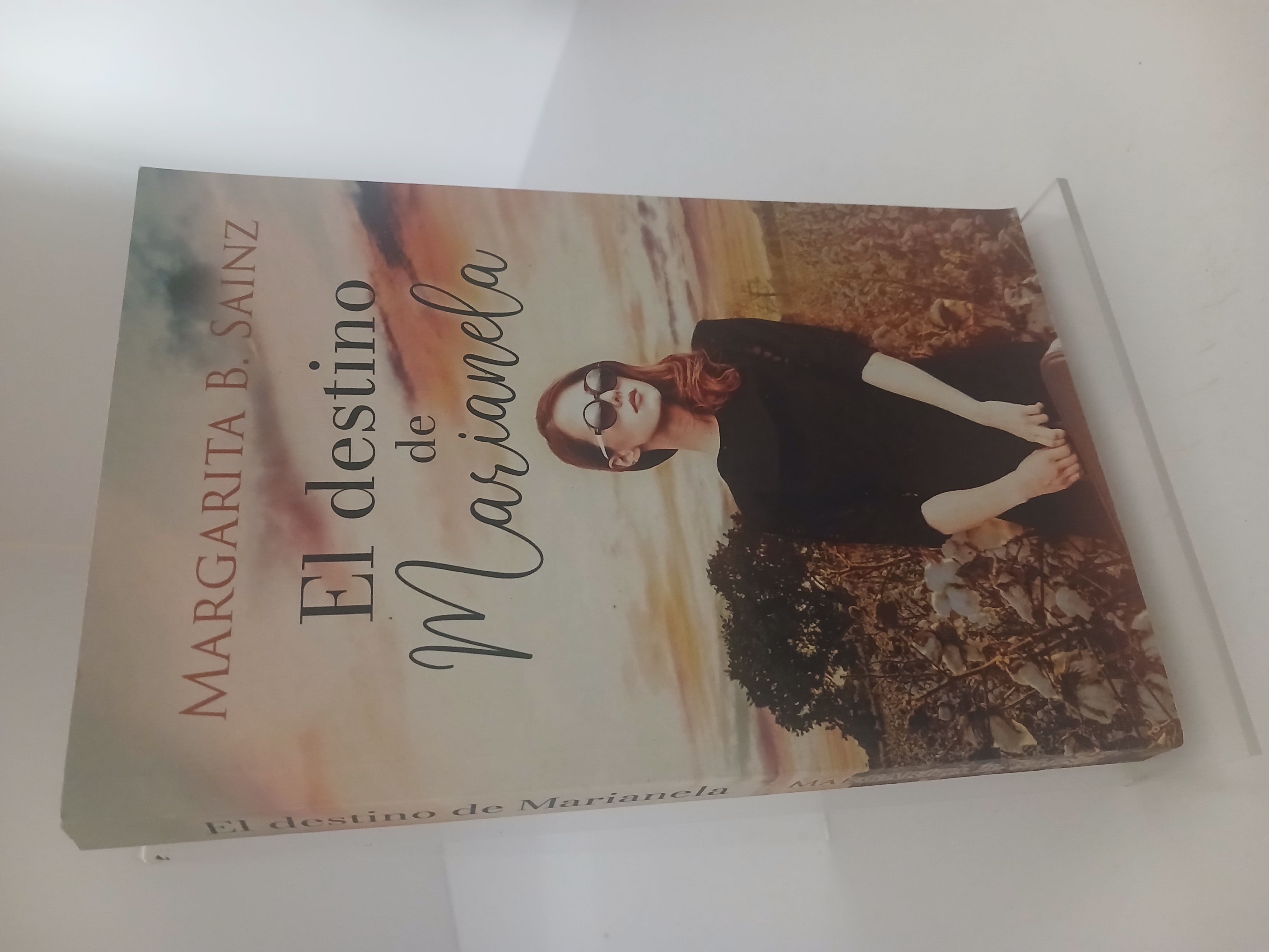 Portada de El destino de Marianela (Mujeres terratenientes.) (Spanish Edition)