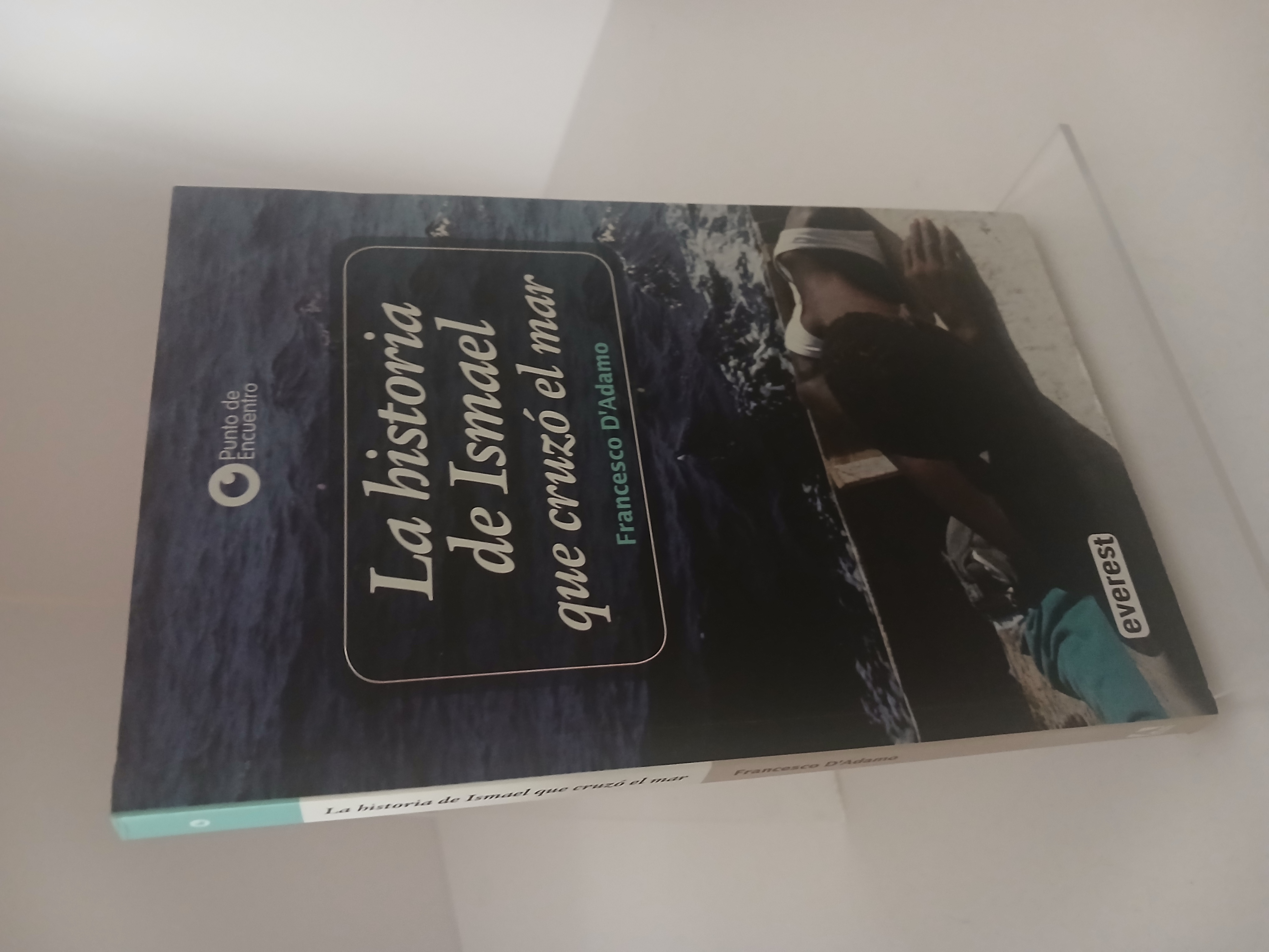 Portada de La historia de Ismael, que cruzó el mar