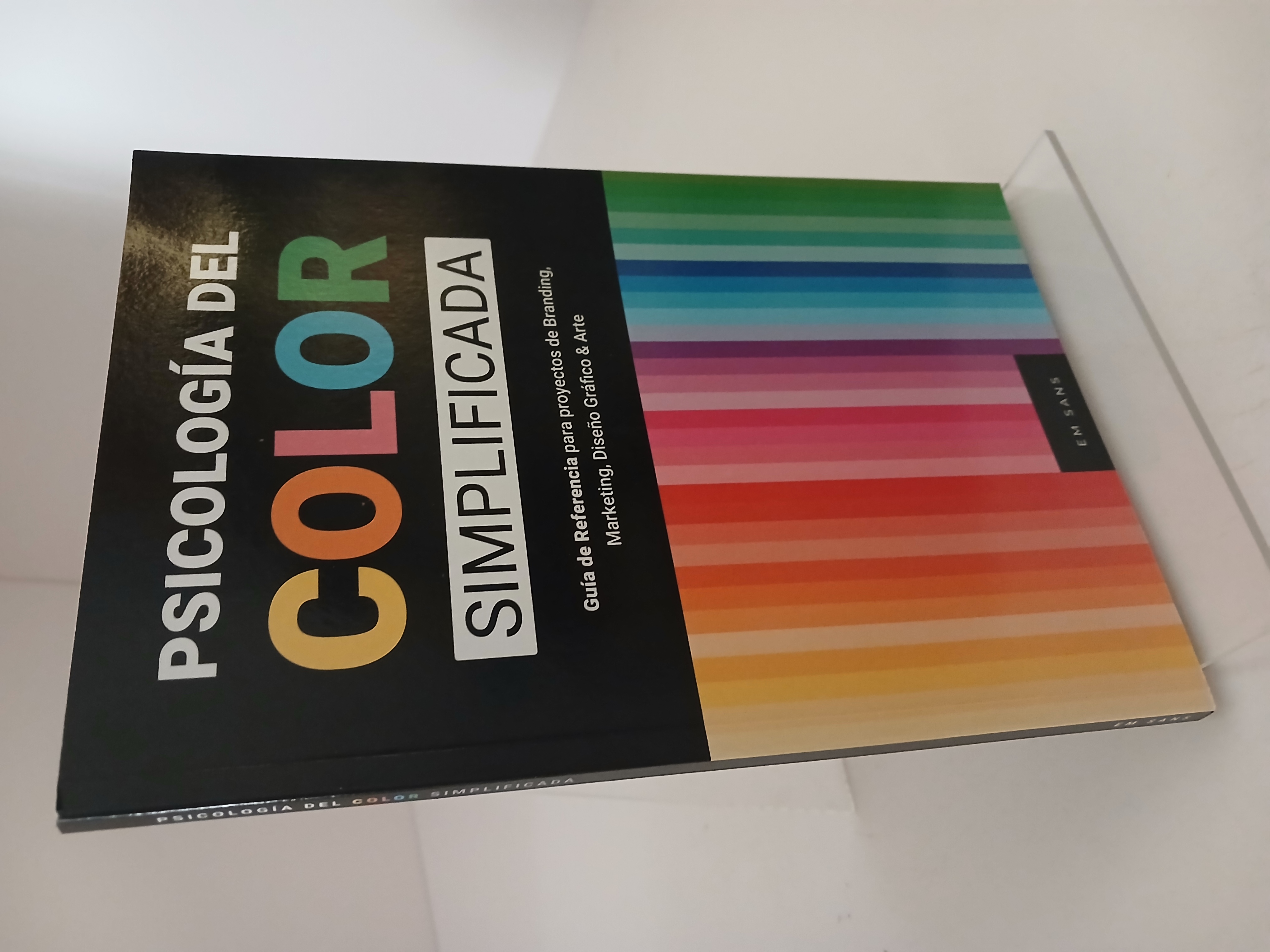 Portada de c Simplificada: Guía de Referencia para Proyectos de Branding, Marketing, Diseño Gráfico y Arte (Spanish Edition)