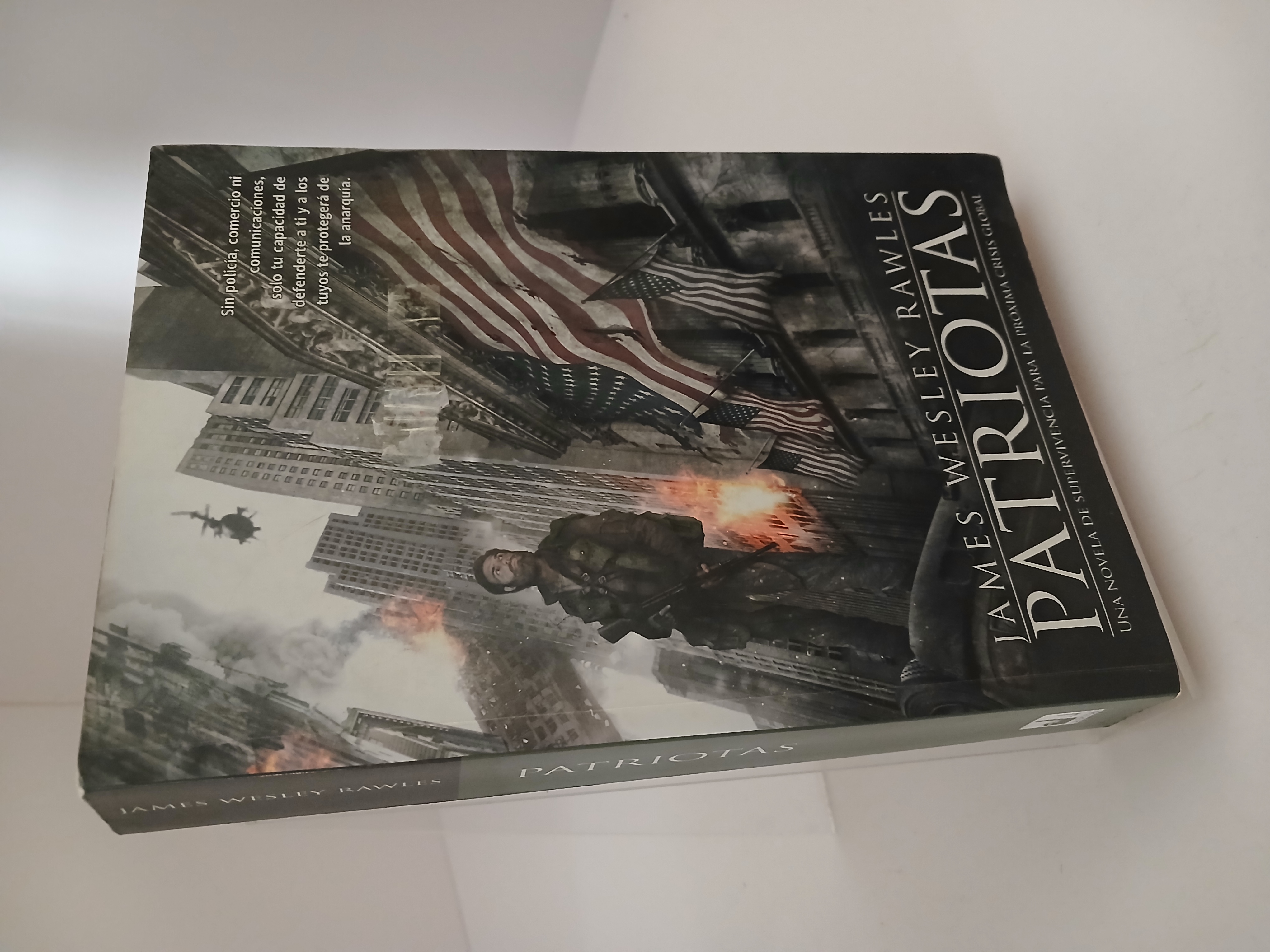 Portada de Patriotas