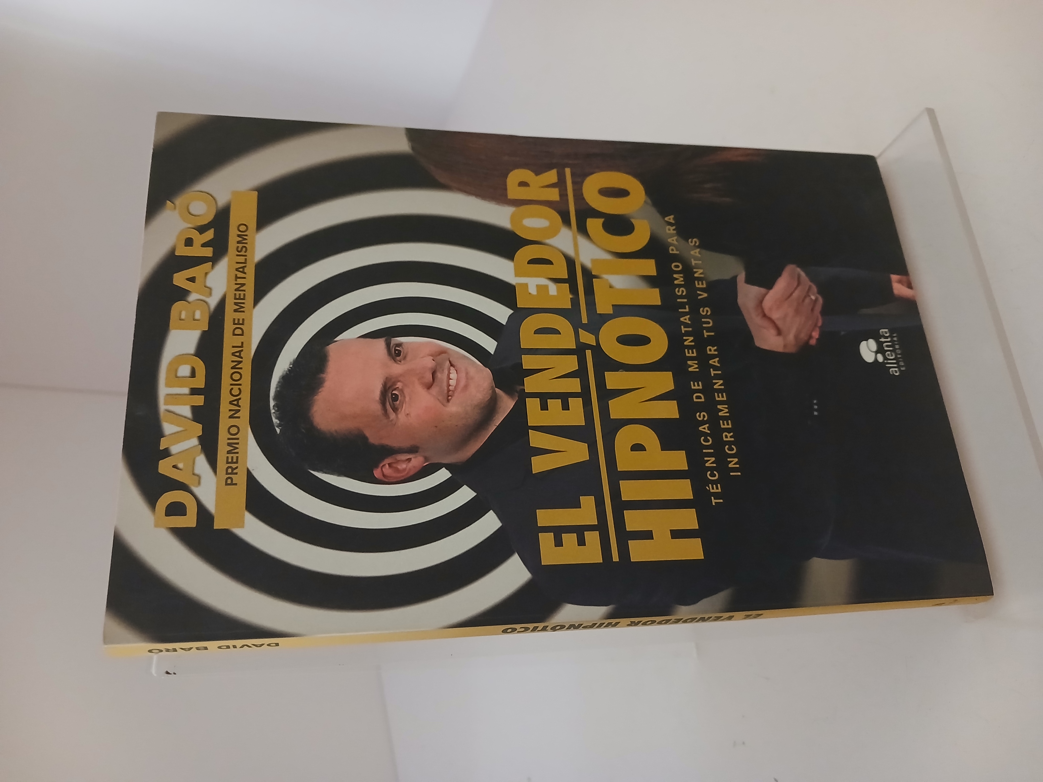 Portada de El vendedor hipnótico: técnicas de mentalismo para incrementar tus ventas