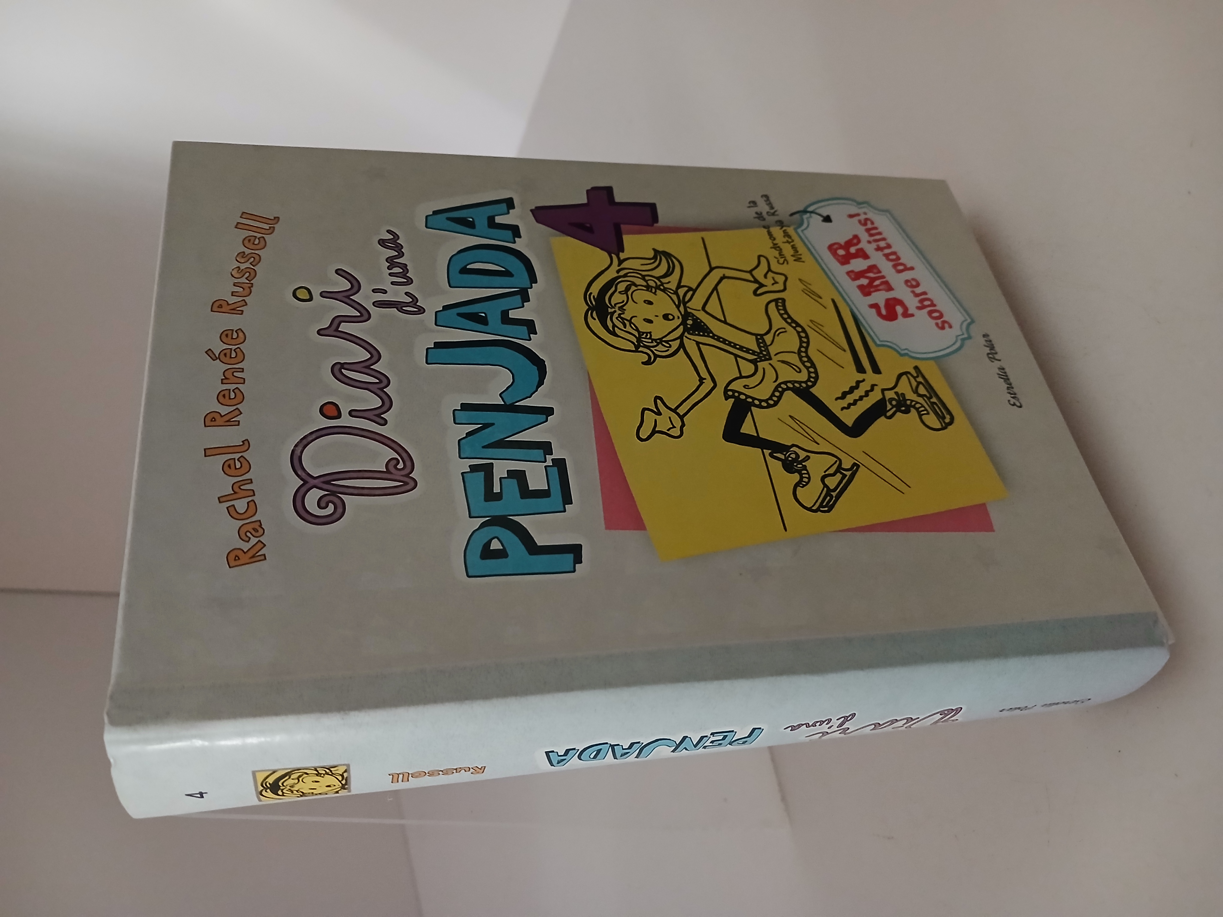 Portada de Diari d'una penjada. SMR sobre patins