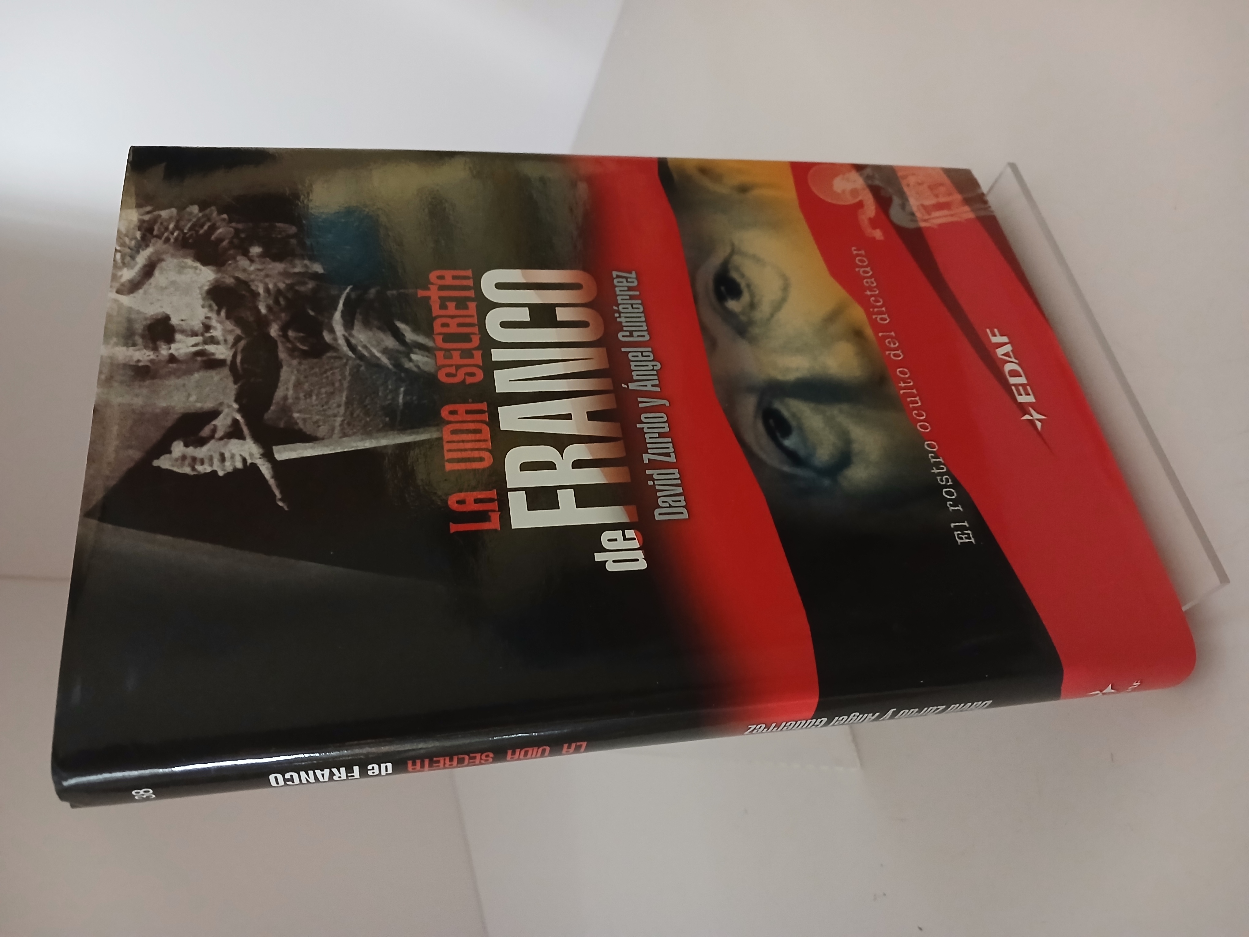 Portada de La vida secreta de Franco: el rostro oculto del dictador