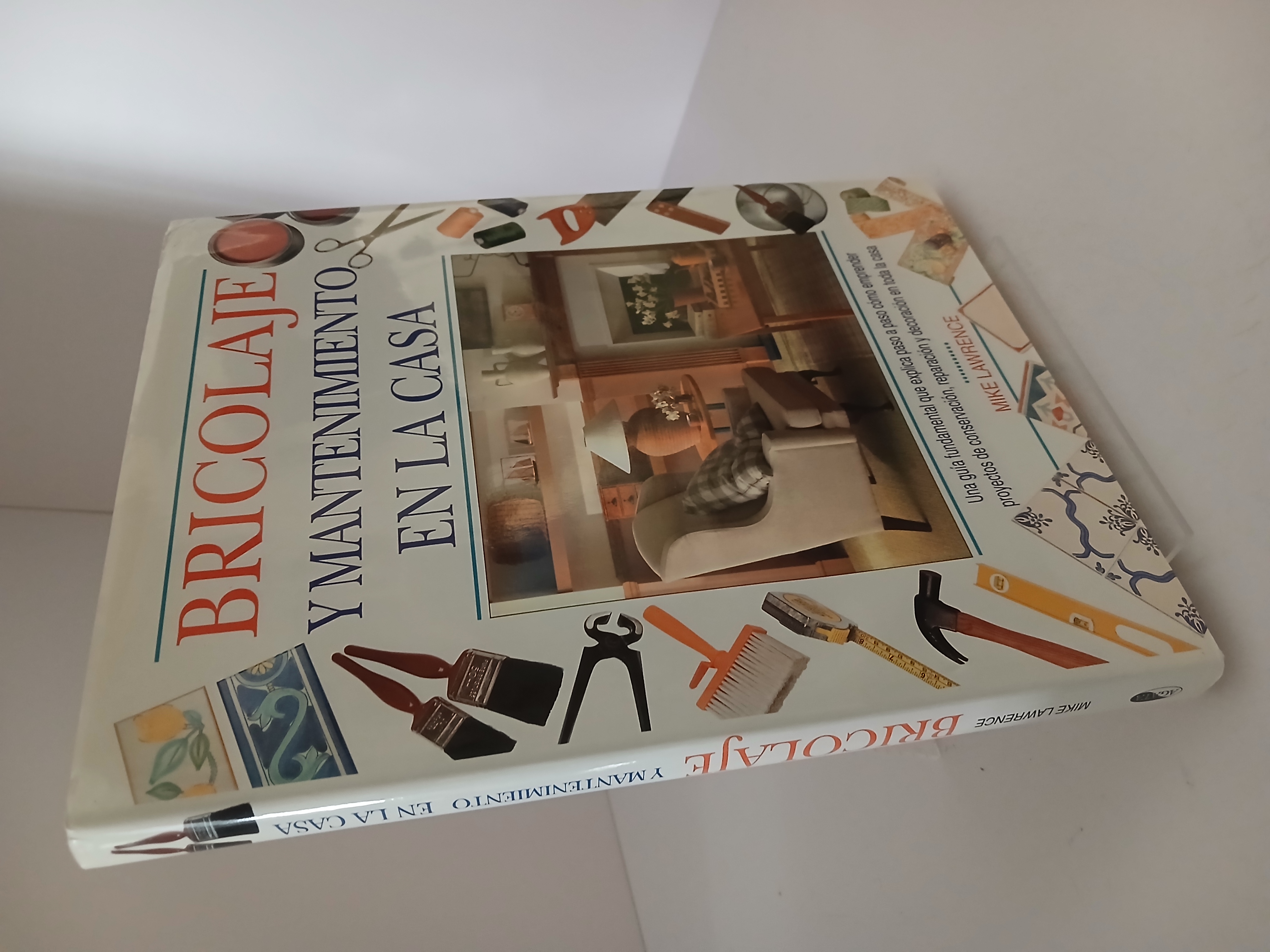 Portada de Bricolaje y mantenimiento de la casa