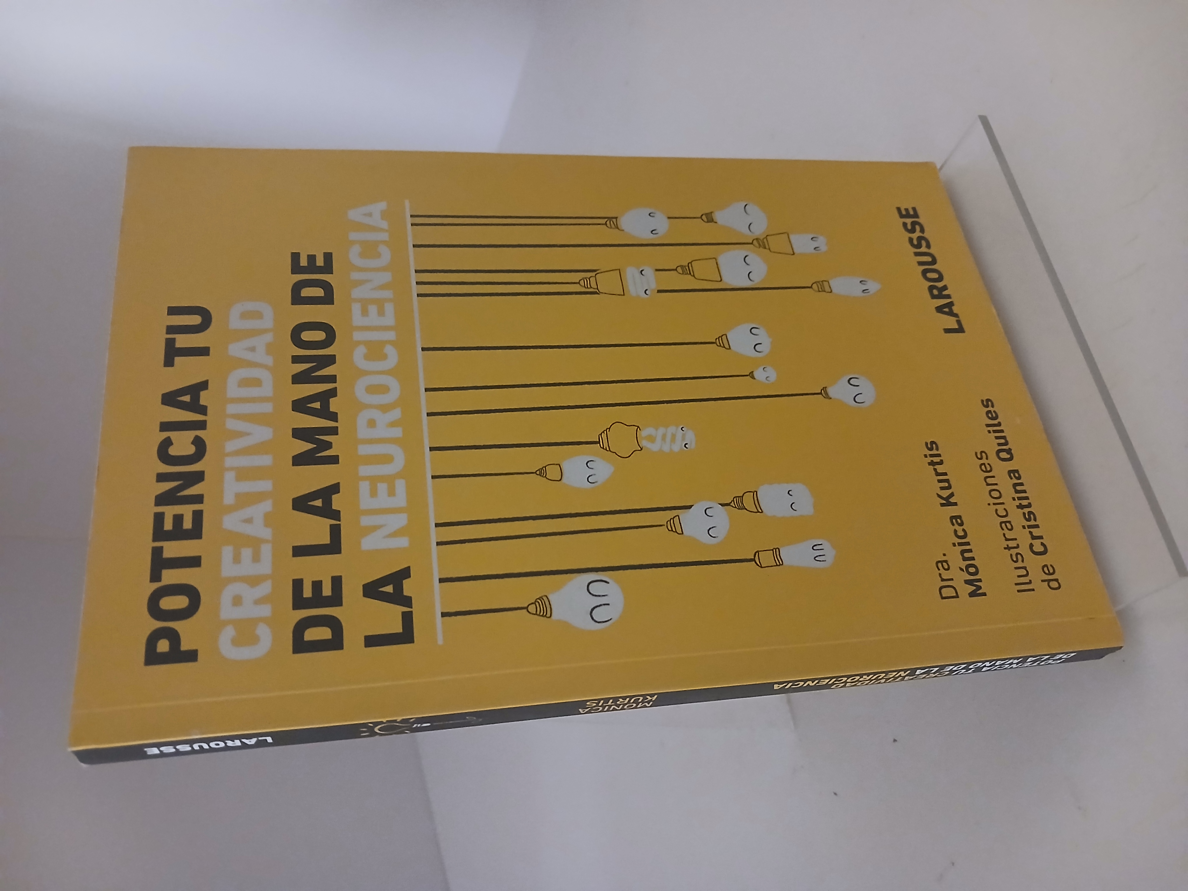 Portada de Potencia tu creatividad de la mano de la neurociencia
