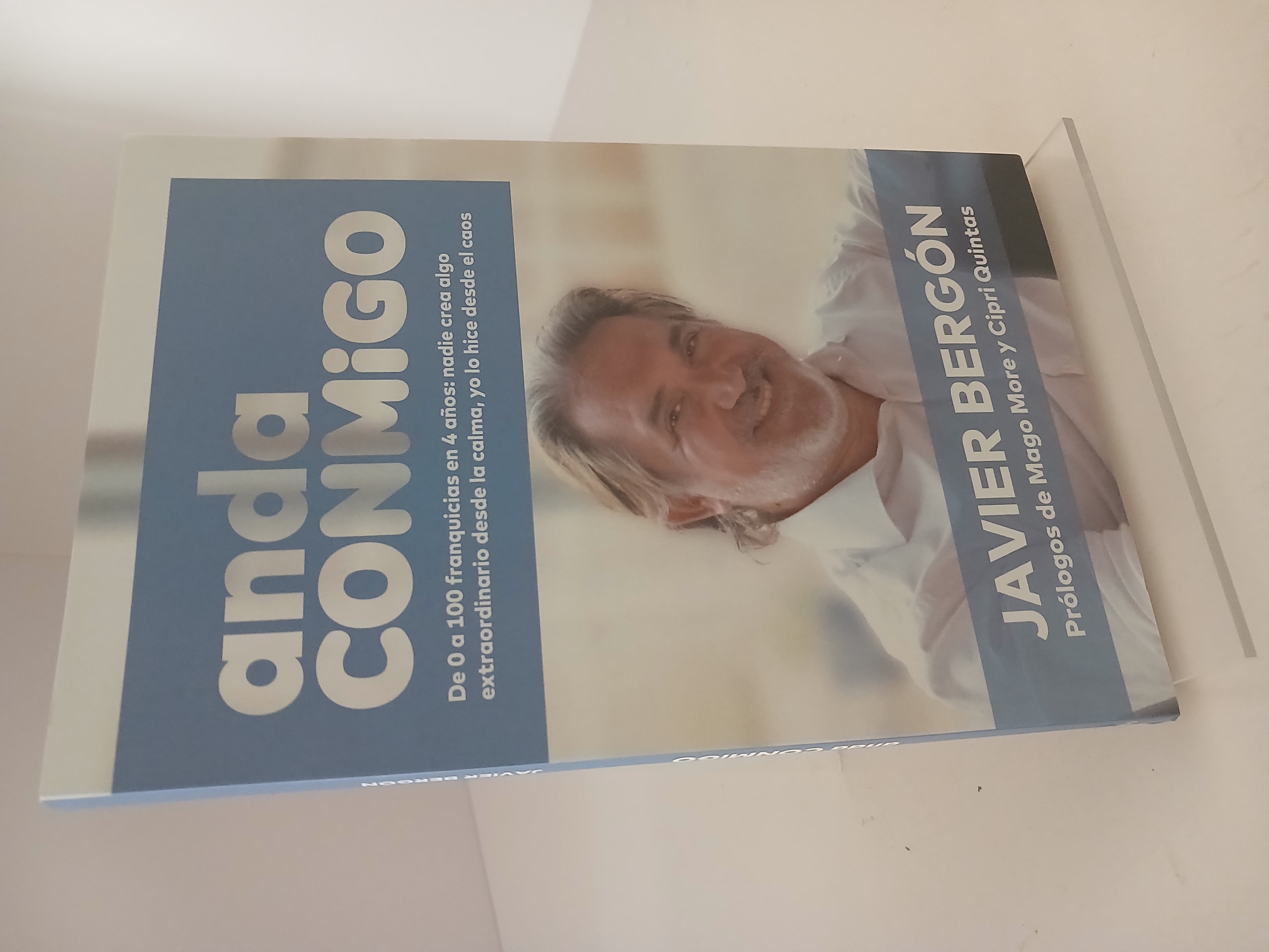 Portada de Anda conmigo