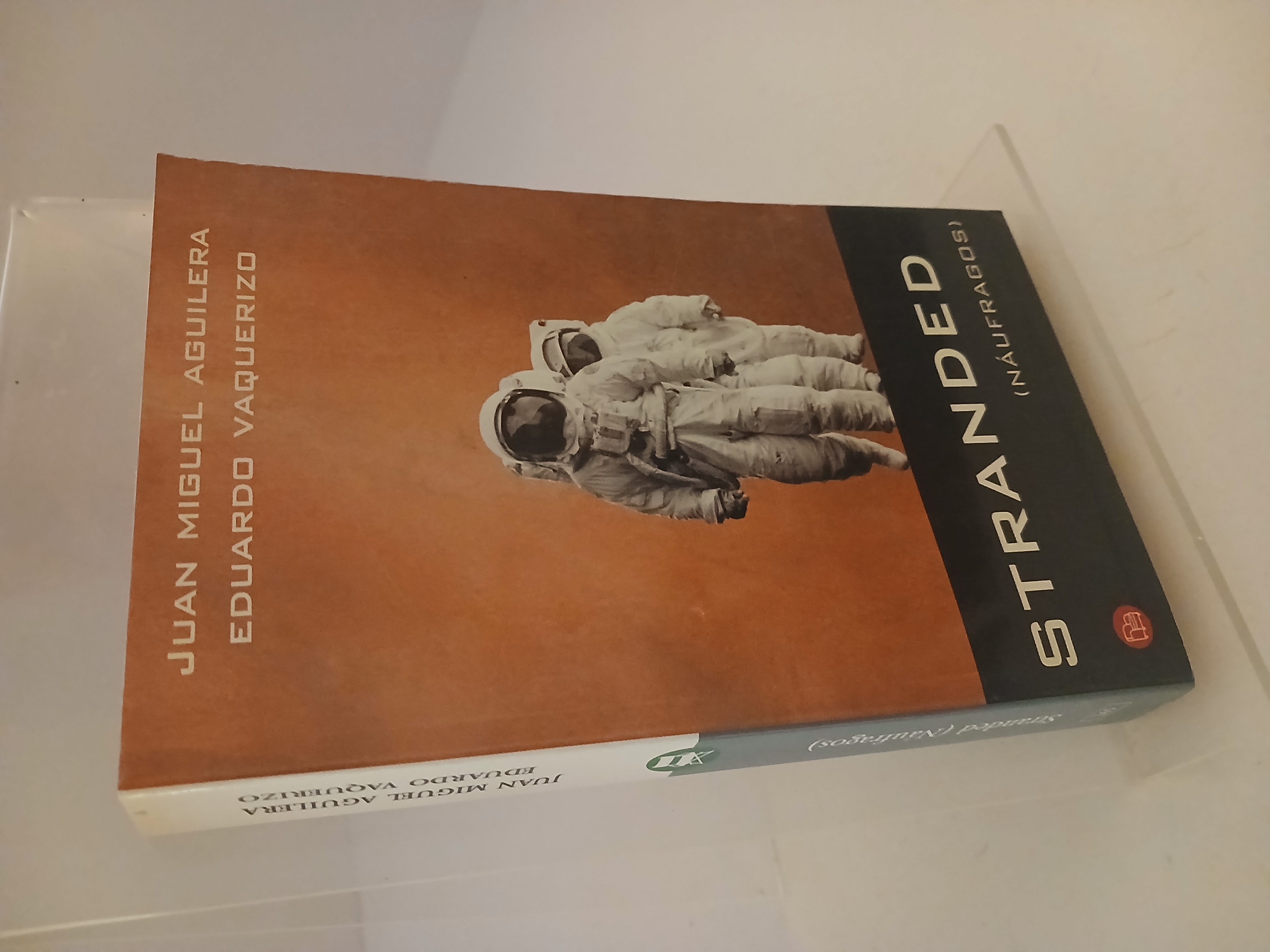 Portada de Stranded: (náufragos)