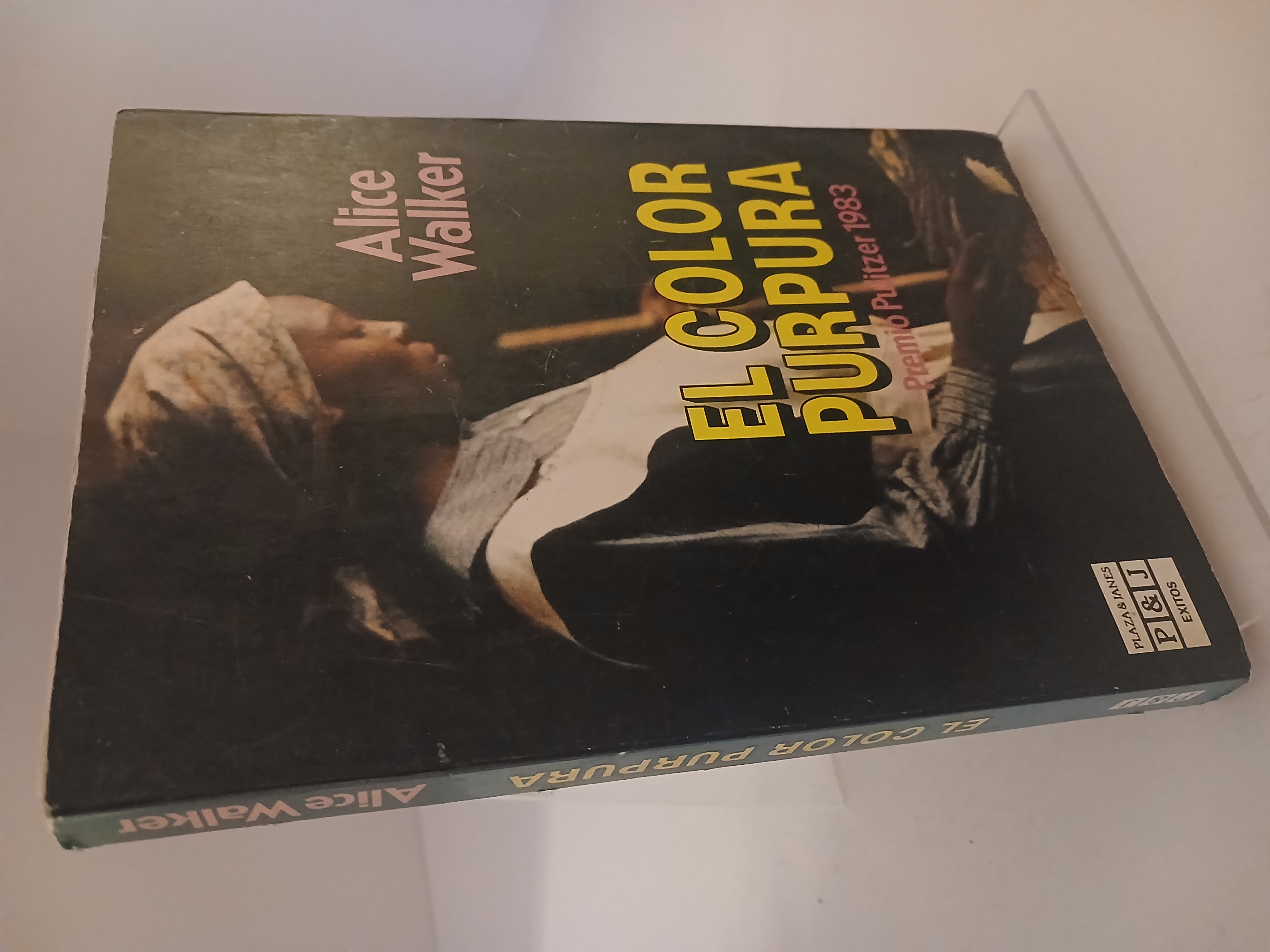 Portada de El color púrpura
