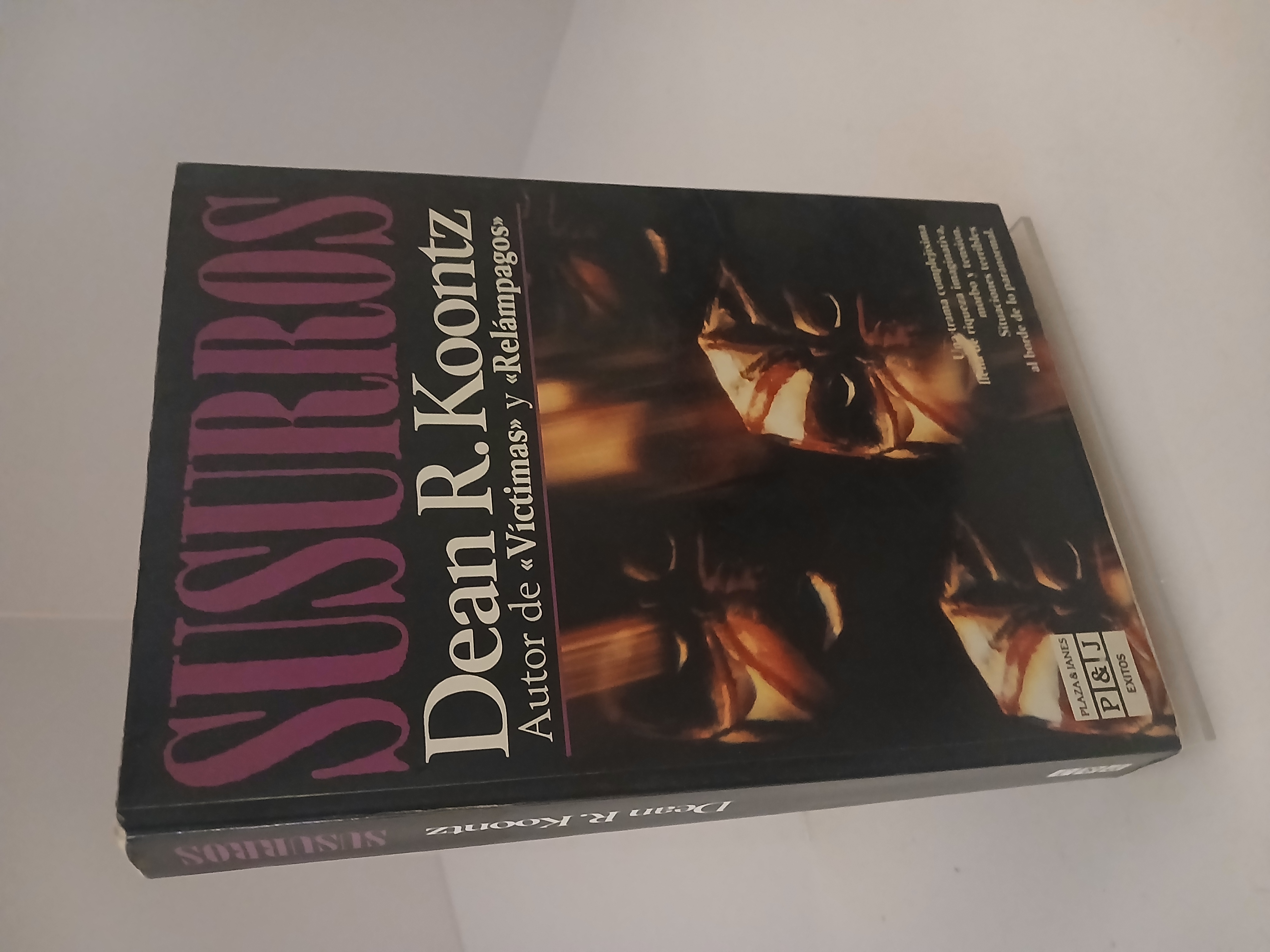 Portada de Susurros