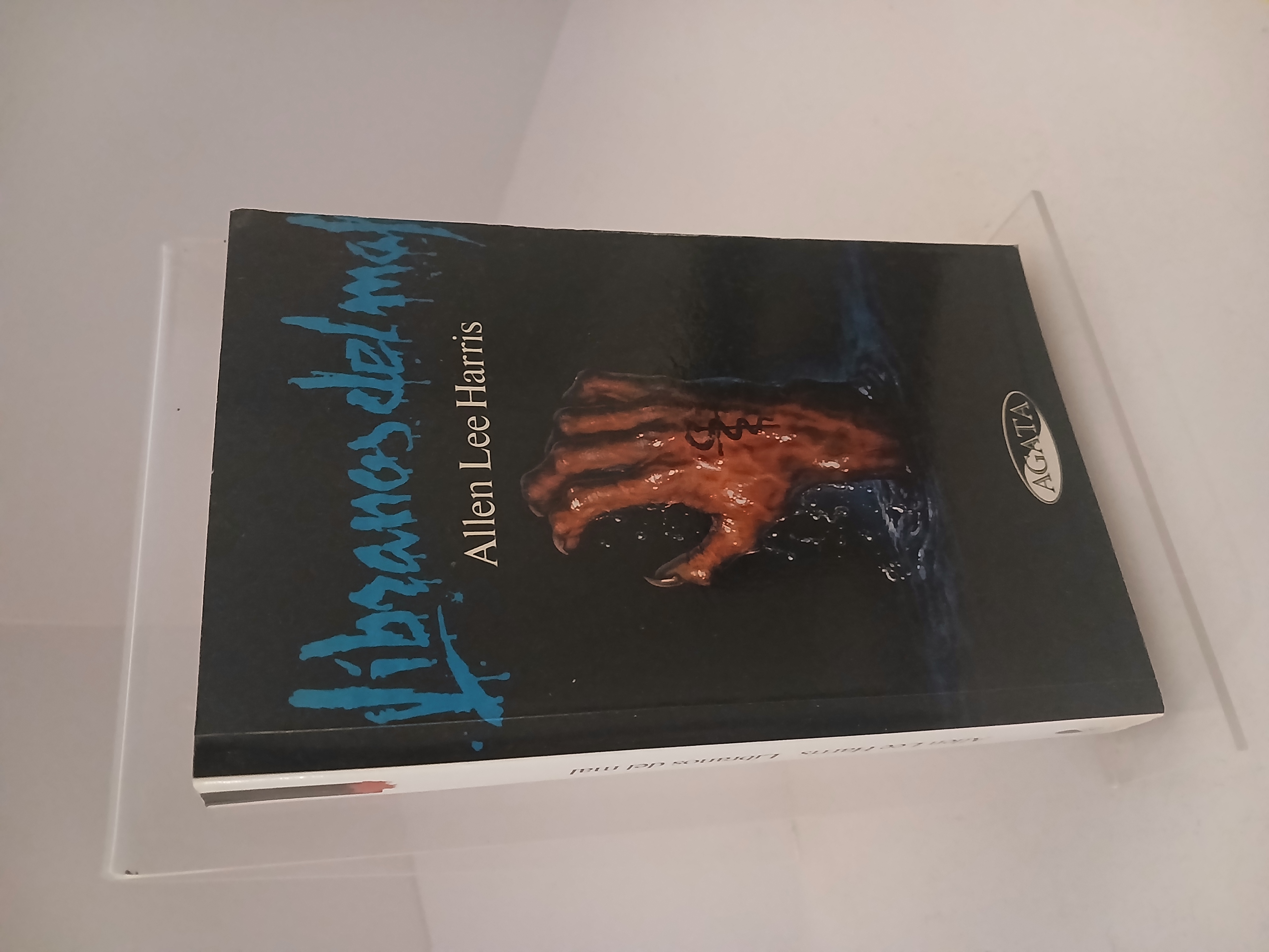 Portada de Líbranos del mal