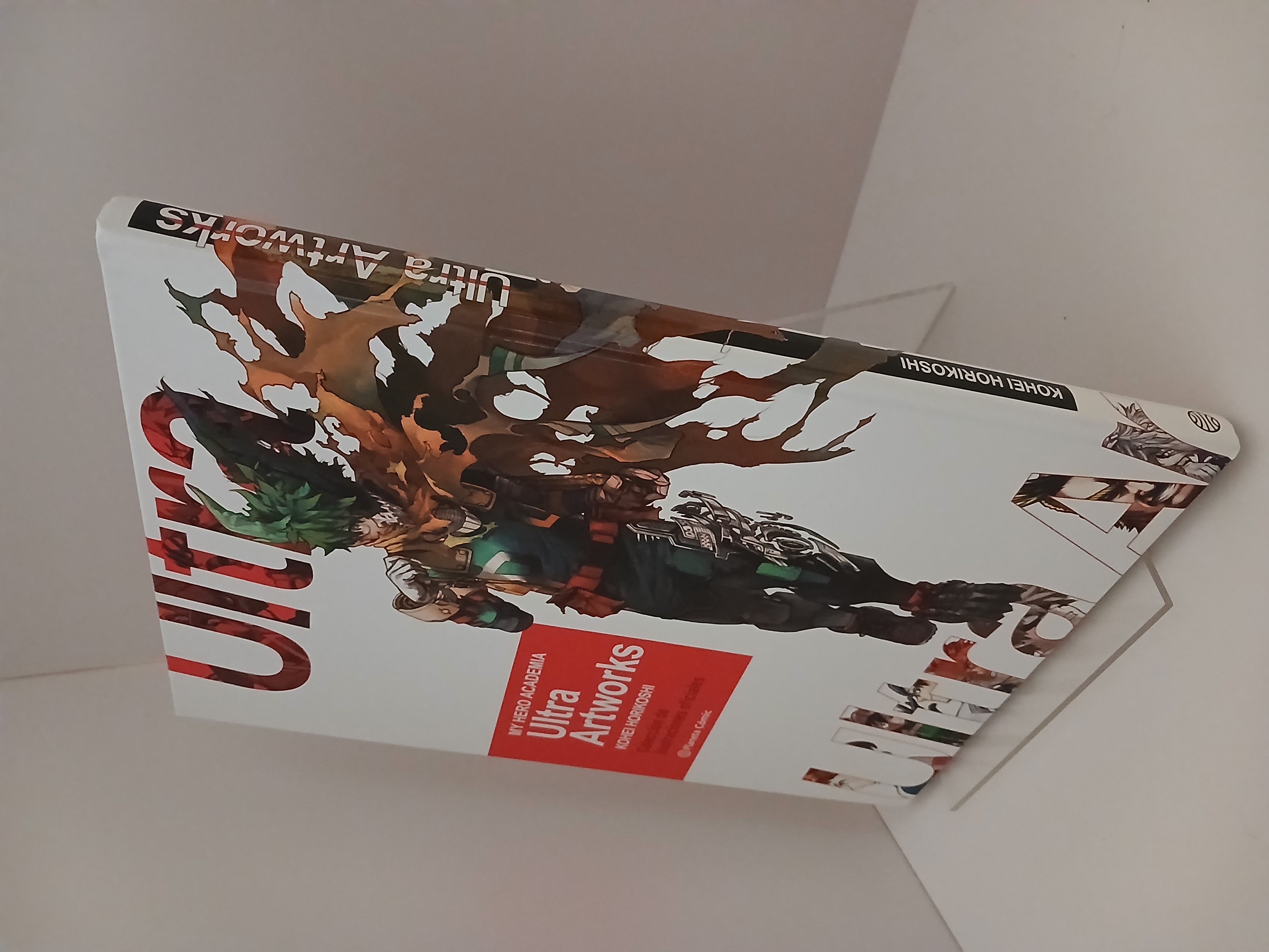 Portada de My Hero Academia: Ultra Artworks