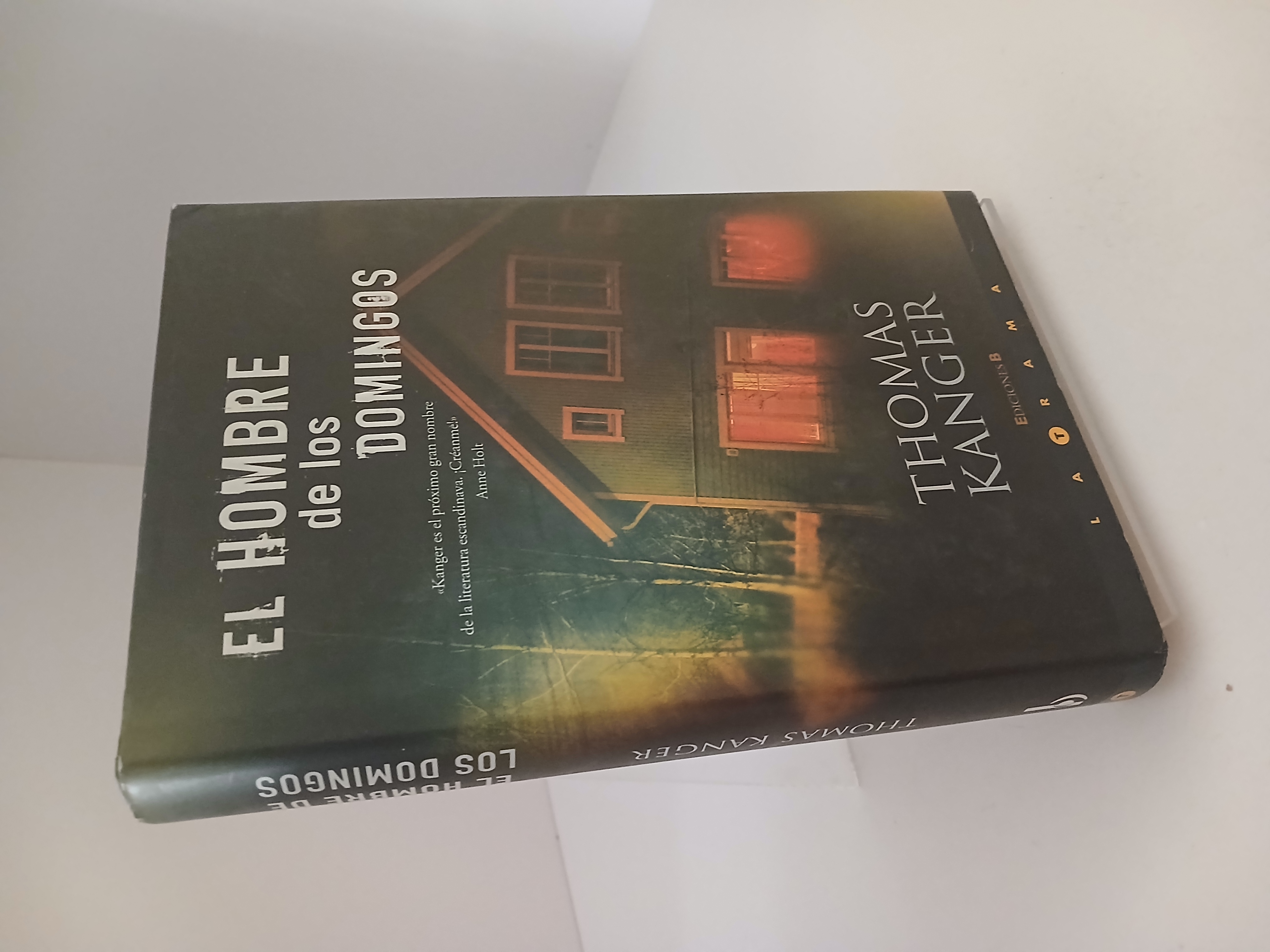 El hombre de los domingos