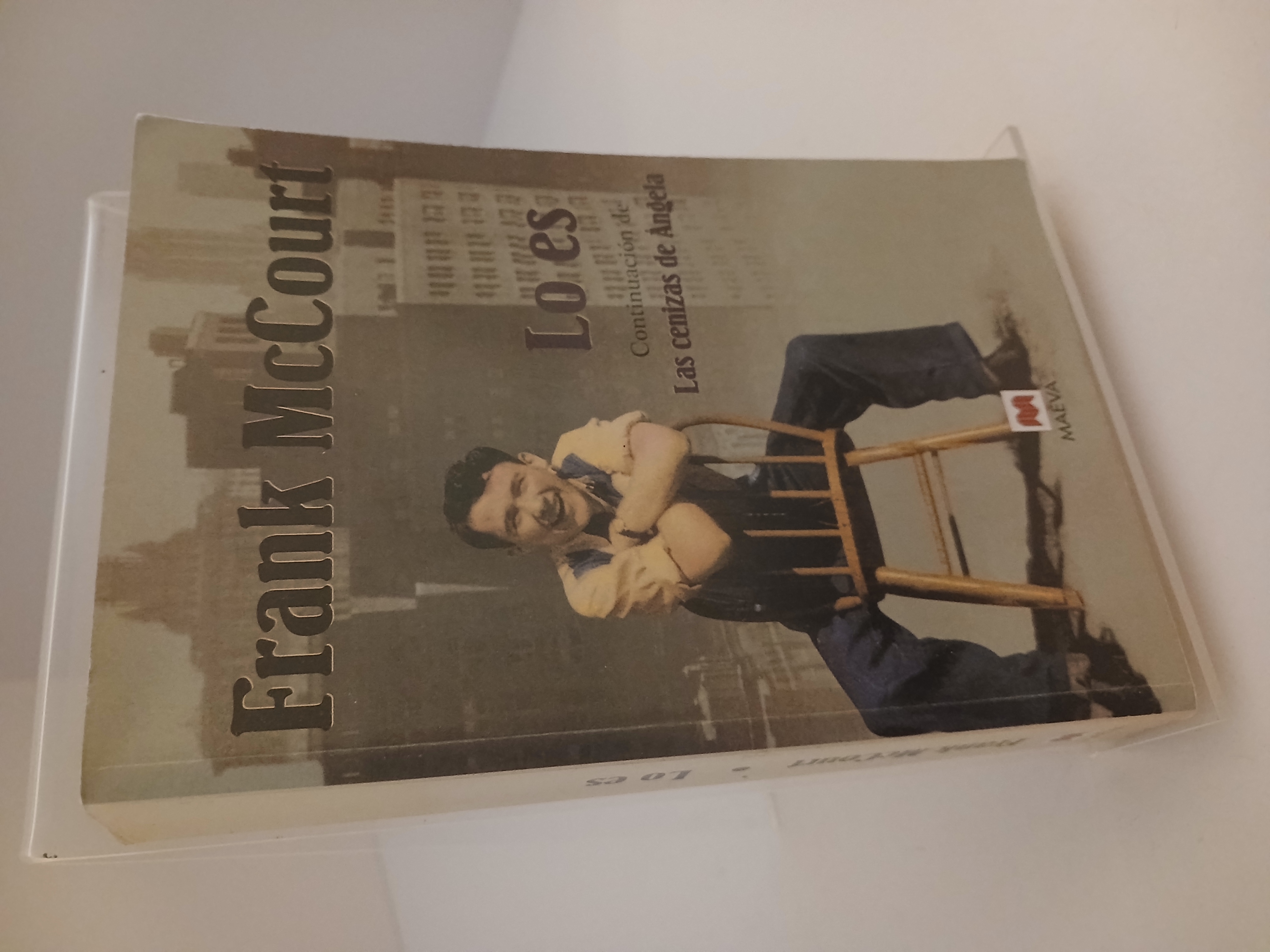 Portada de Lo es