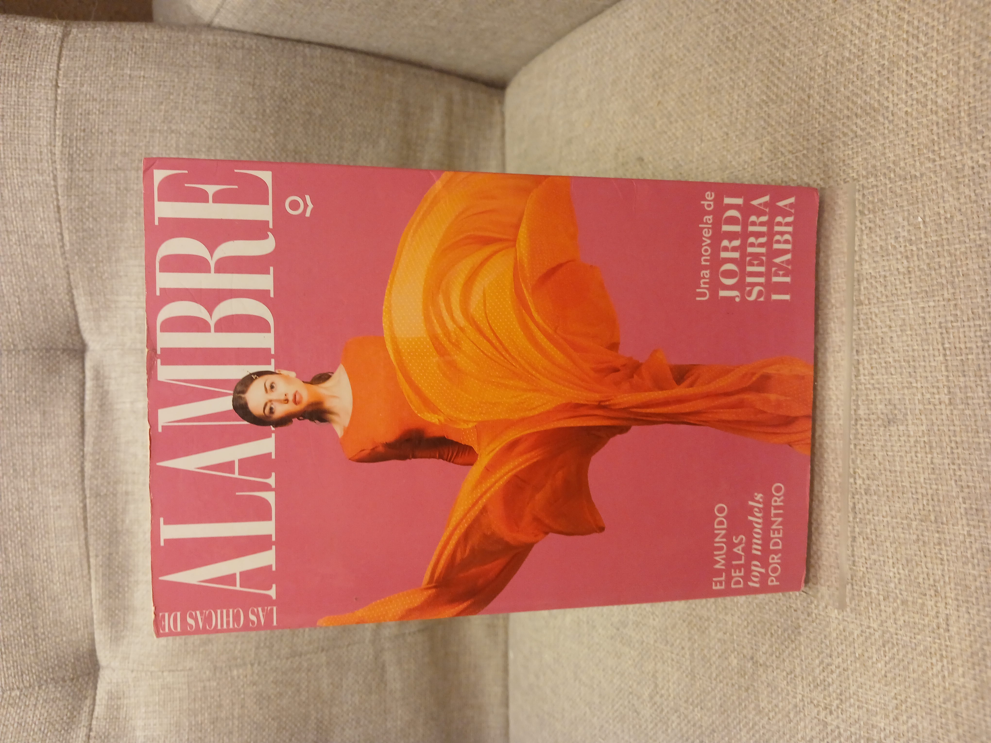 Portada de Las chicas de alambre