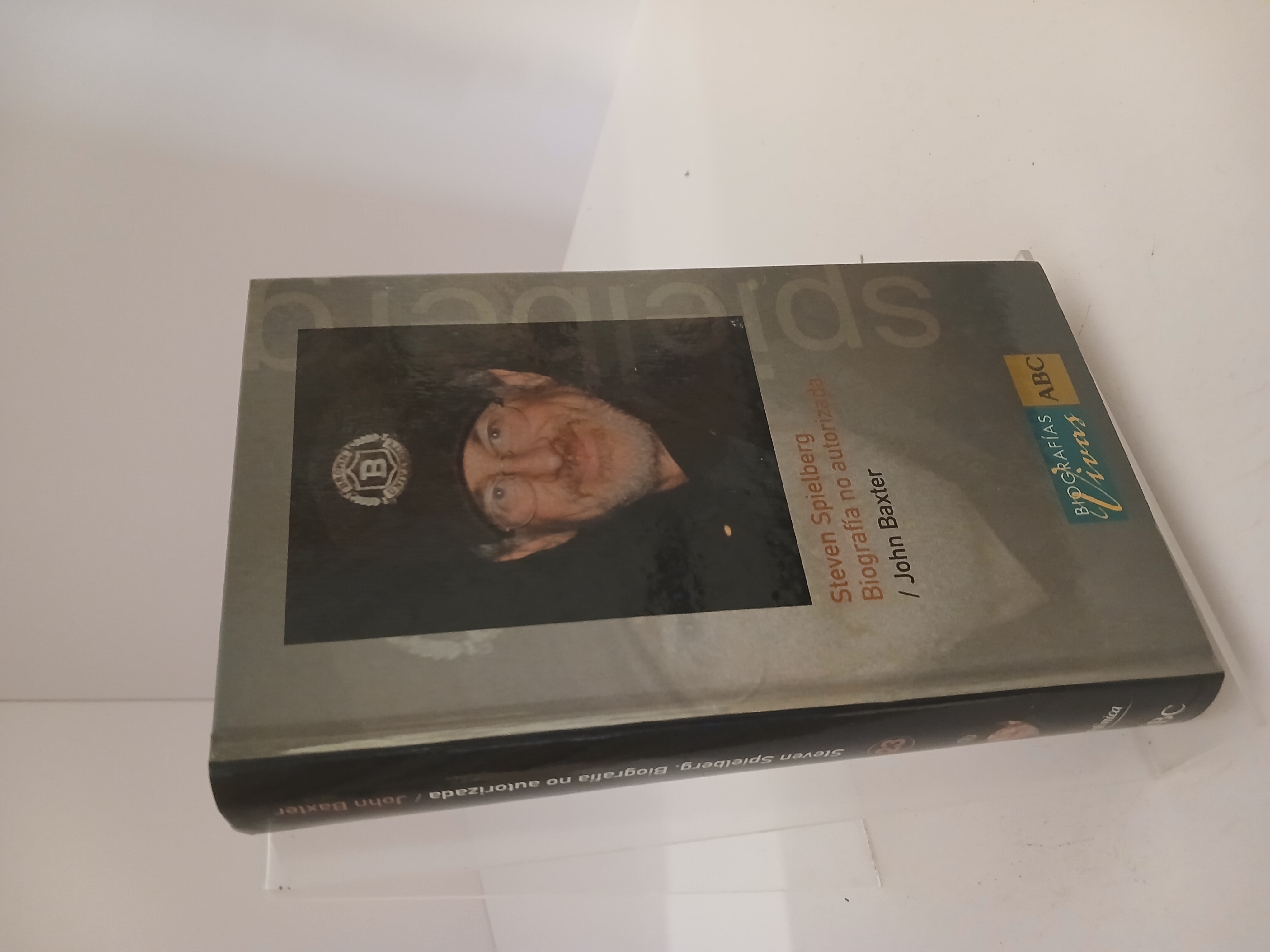 Portada de Steven Spielberg biografía no autorizada