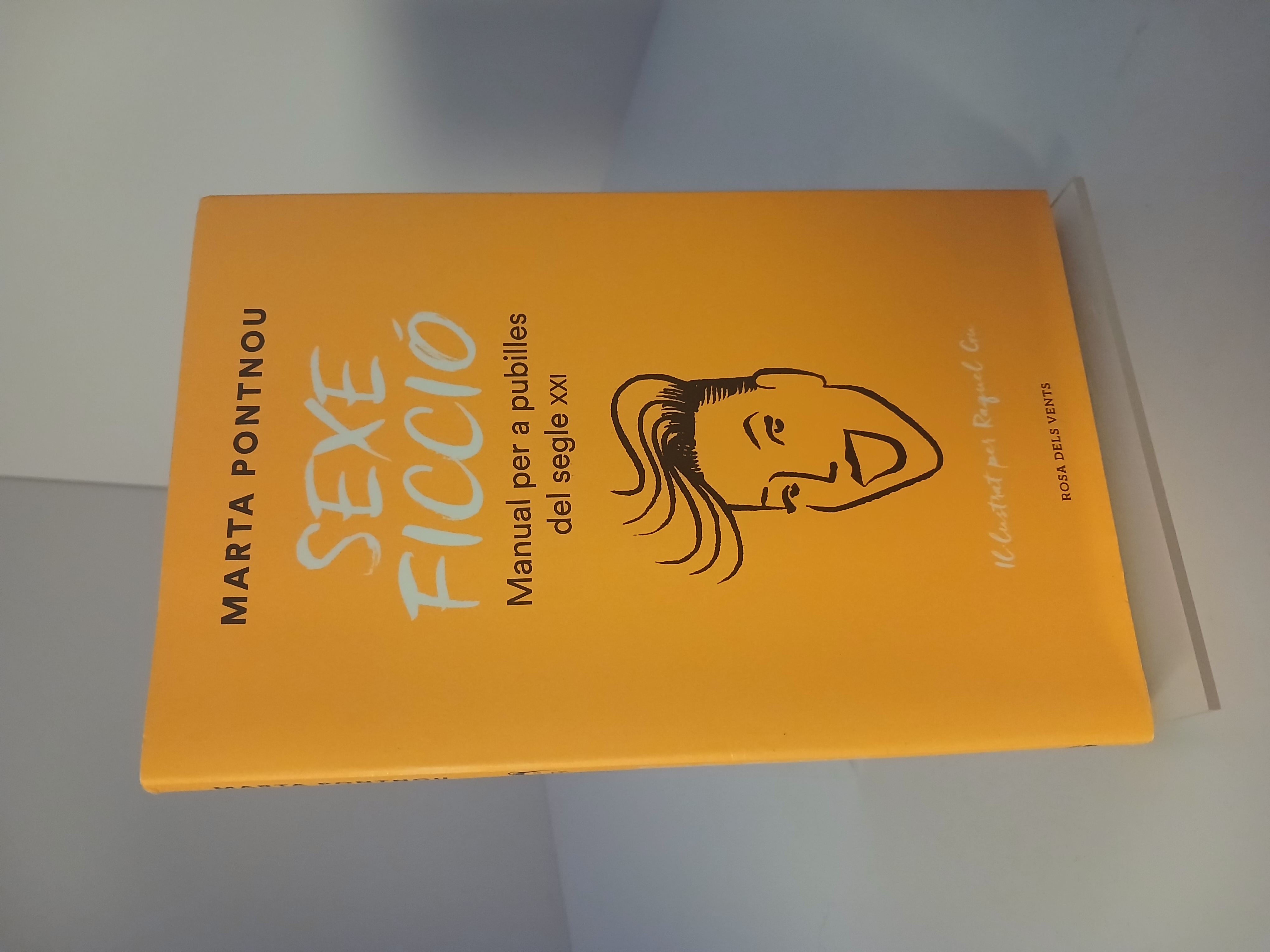 Portada de Sexe ficció : manual per a pubilles del segle XXI