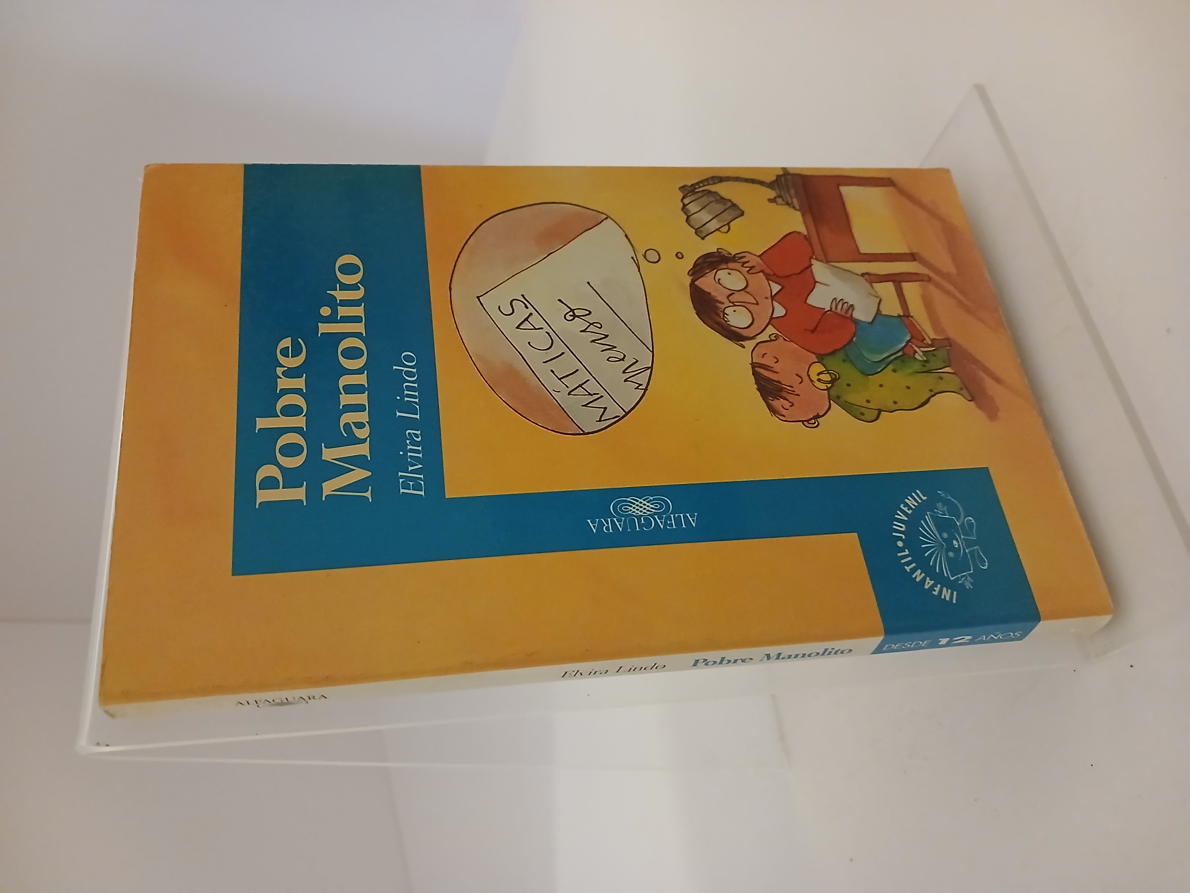 Portada de Pobre Manolito
