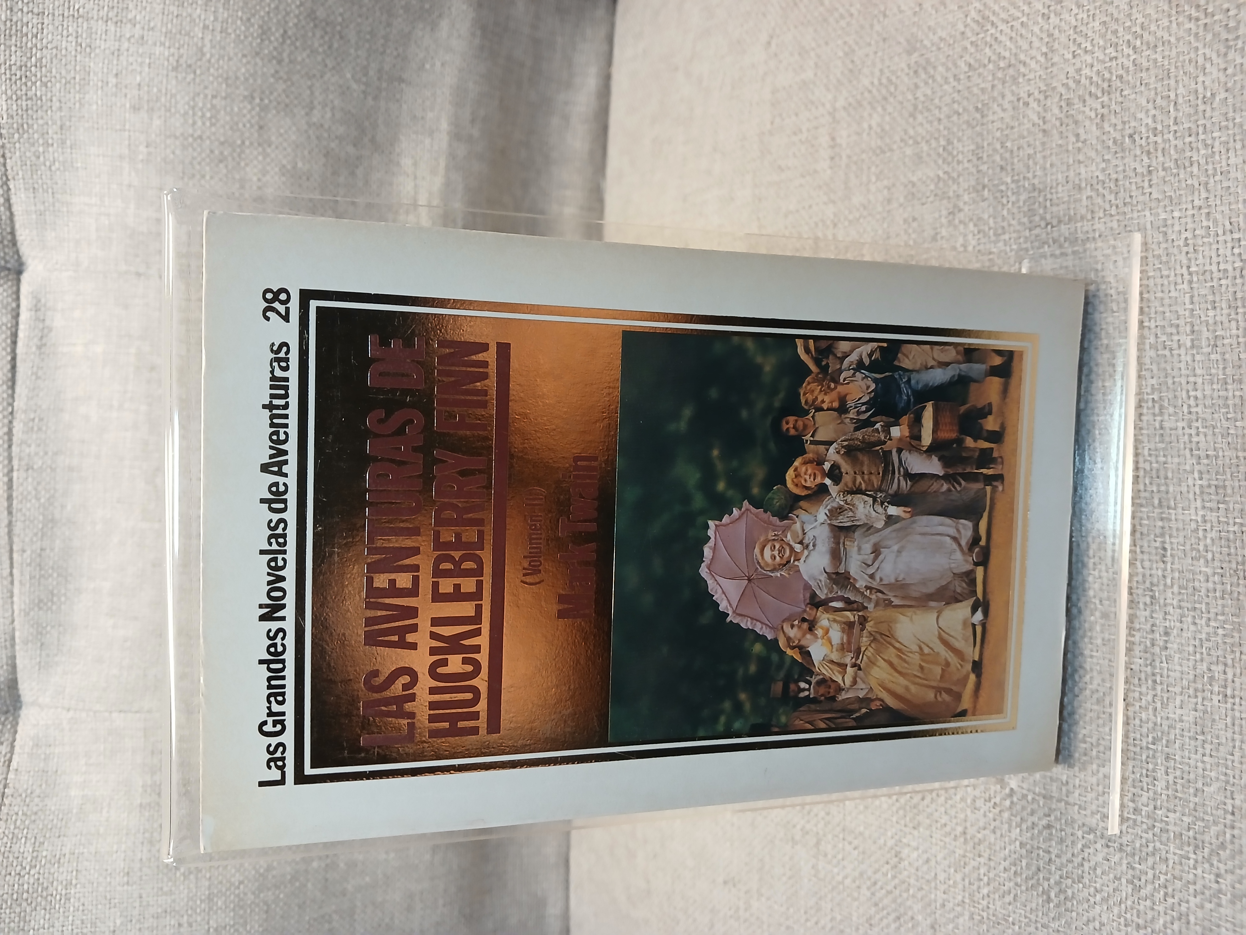 Portada de Las Aventuras de Huckleberry Finn