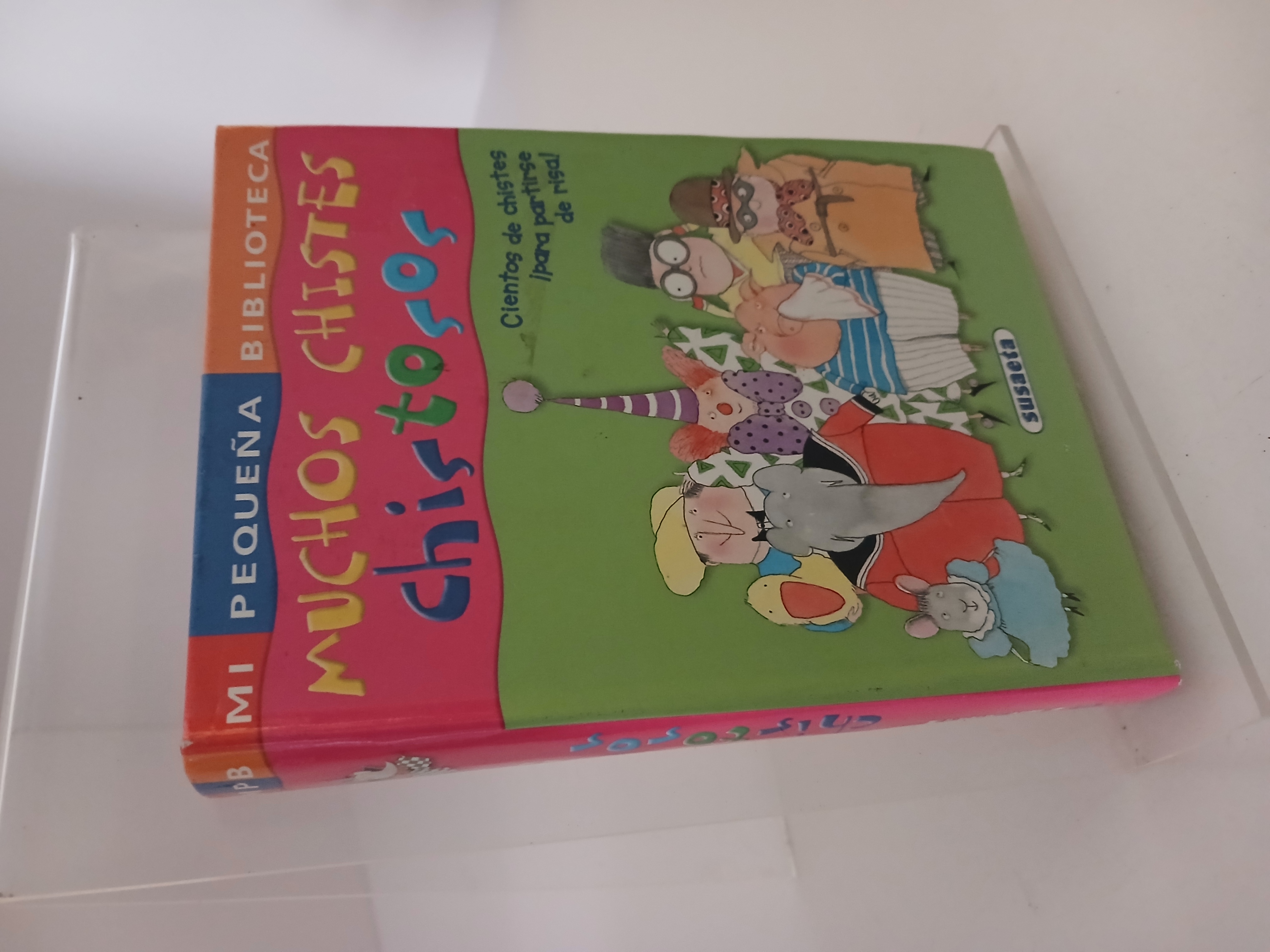 Portada de Muchos chistes chistosos