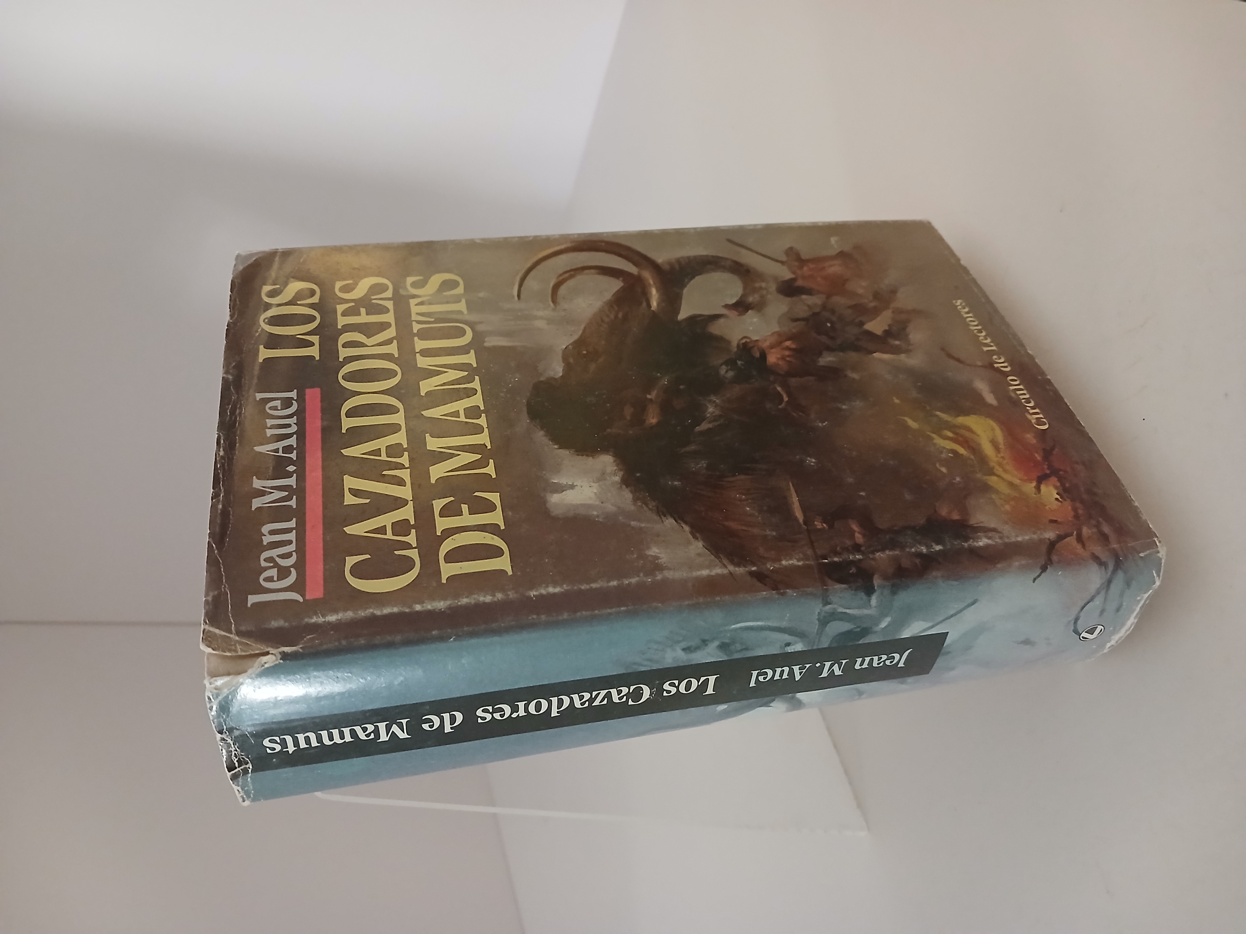 Portada de Los Cazadores de Mamuts