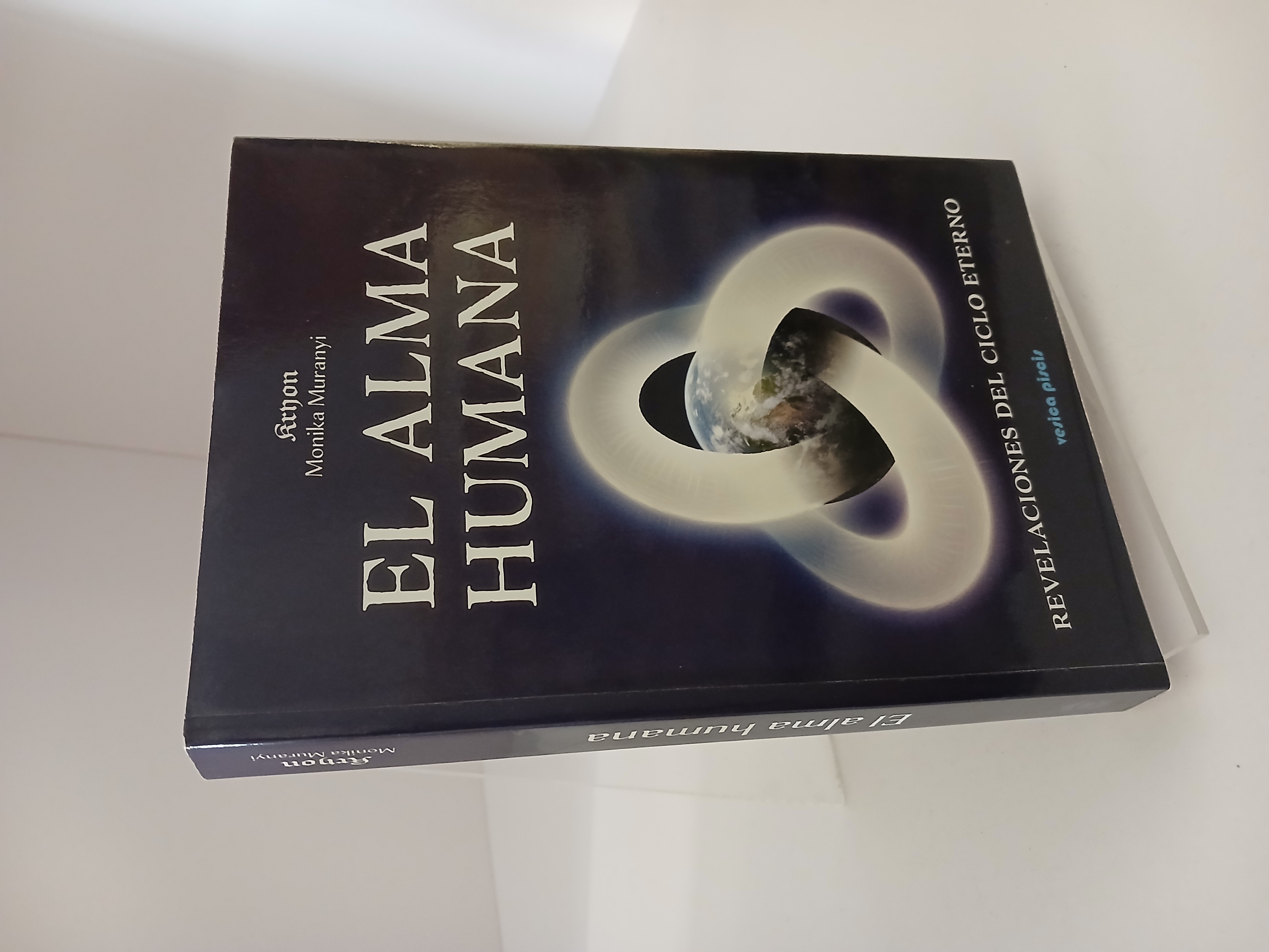 Portada de REVELACIONES SOBRE EL ALMA HUMANA: Desentrañando los misterios del más allá