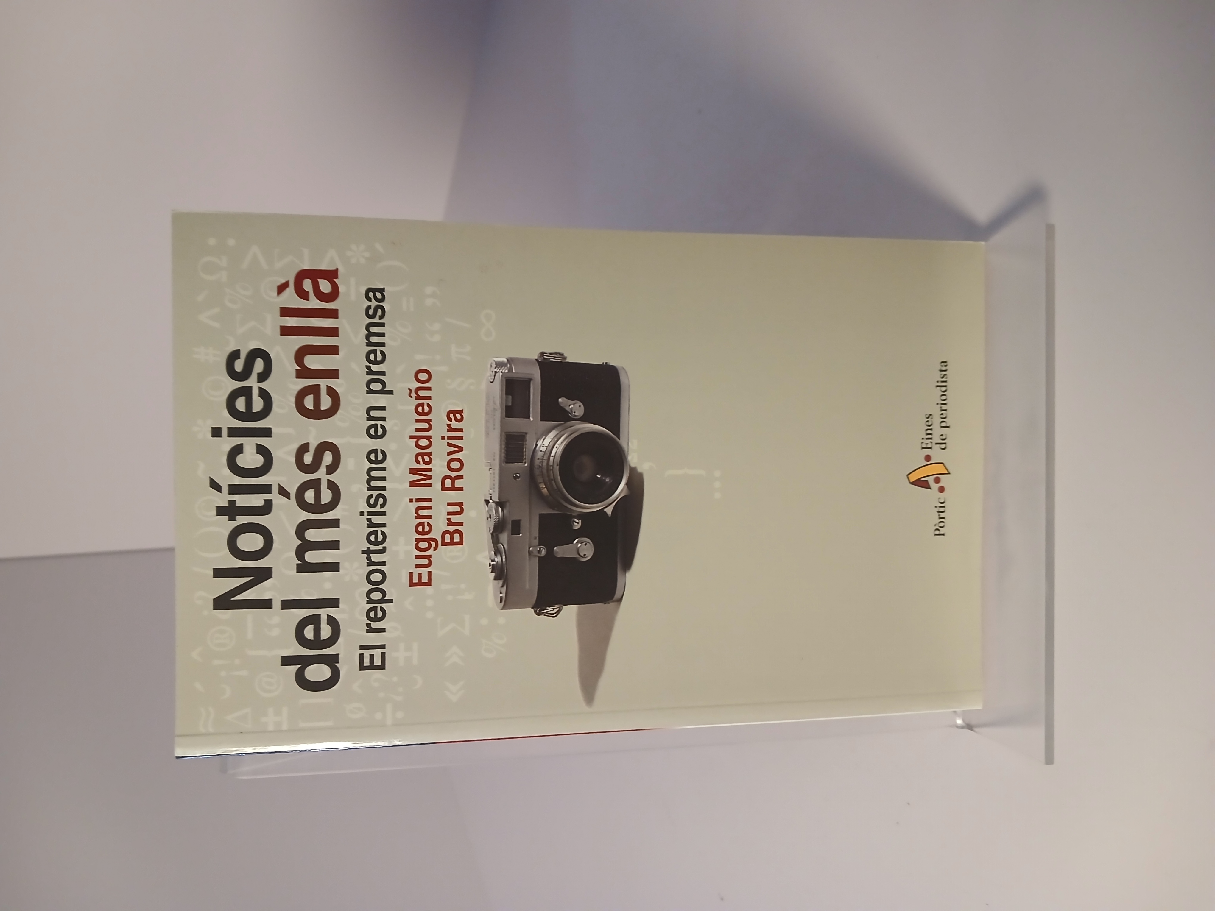 Portada de Notíces del més enllà. El reporterisme en premsa