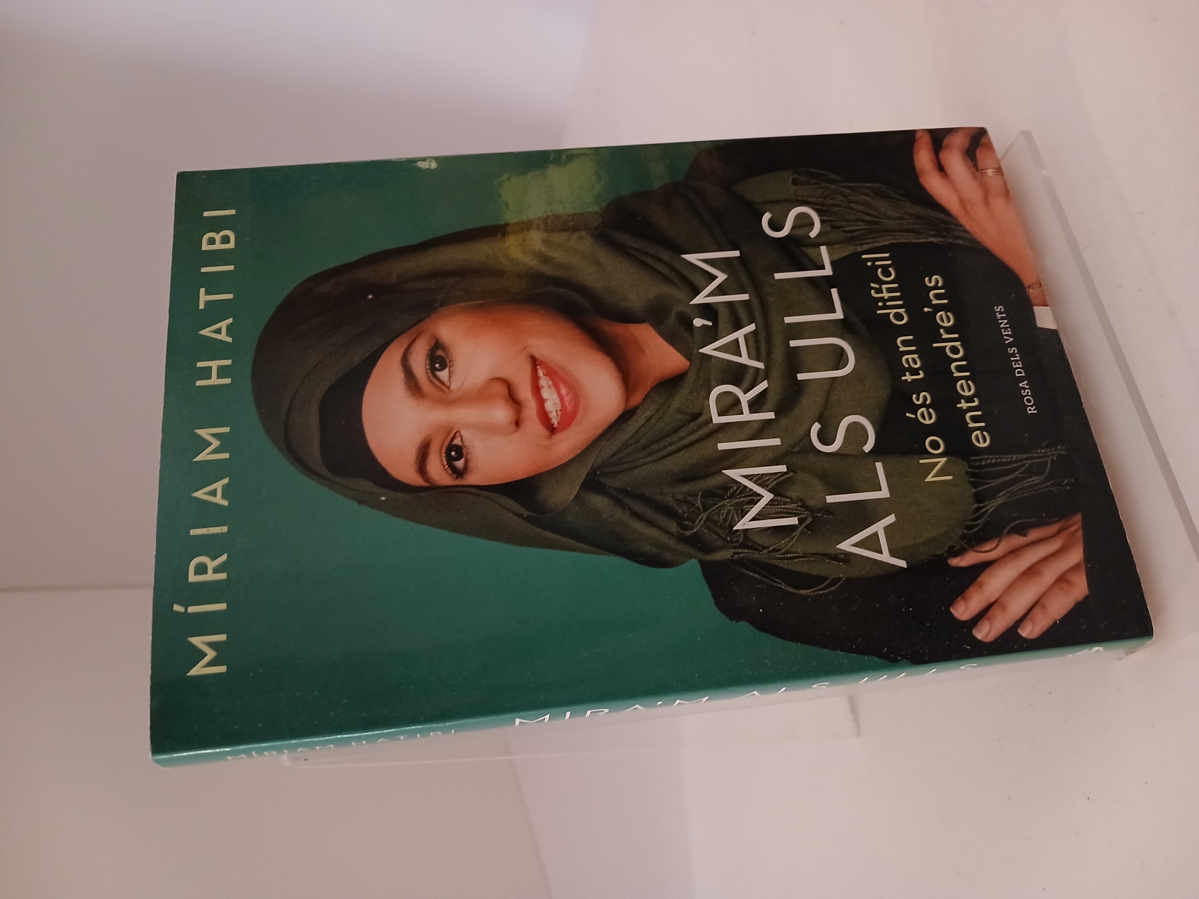 Mira'm als ulls : No és tan difícil entendre'ns