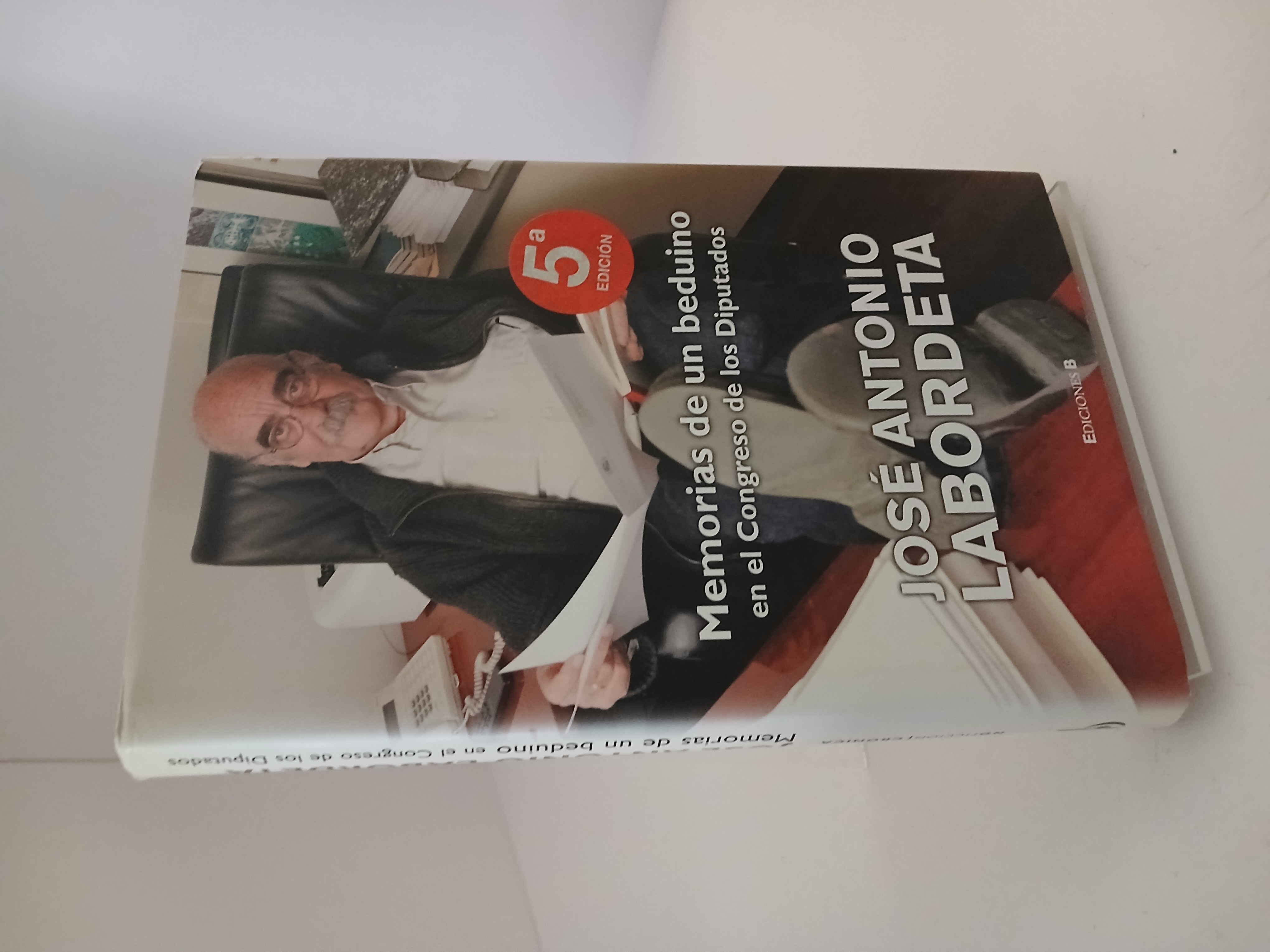 Portada de Memorias de un beduino en el Congreso de los Diputados