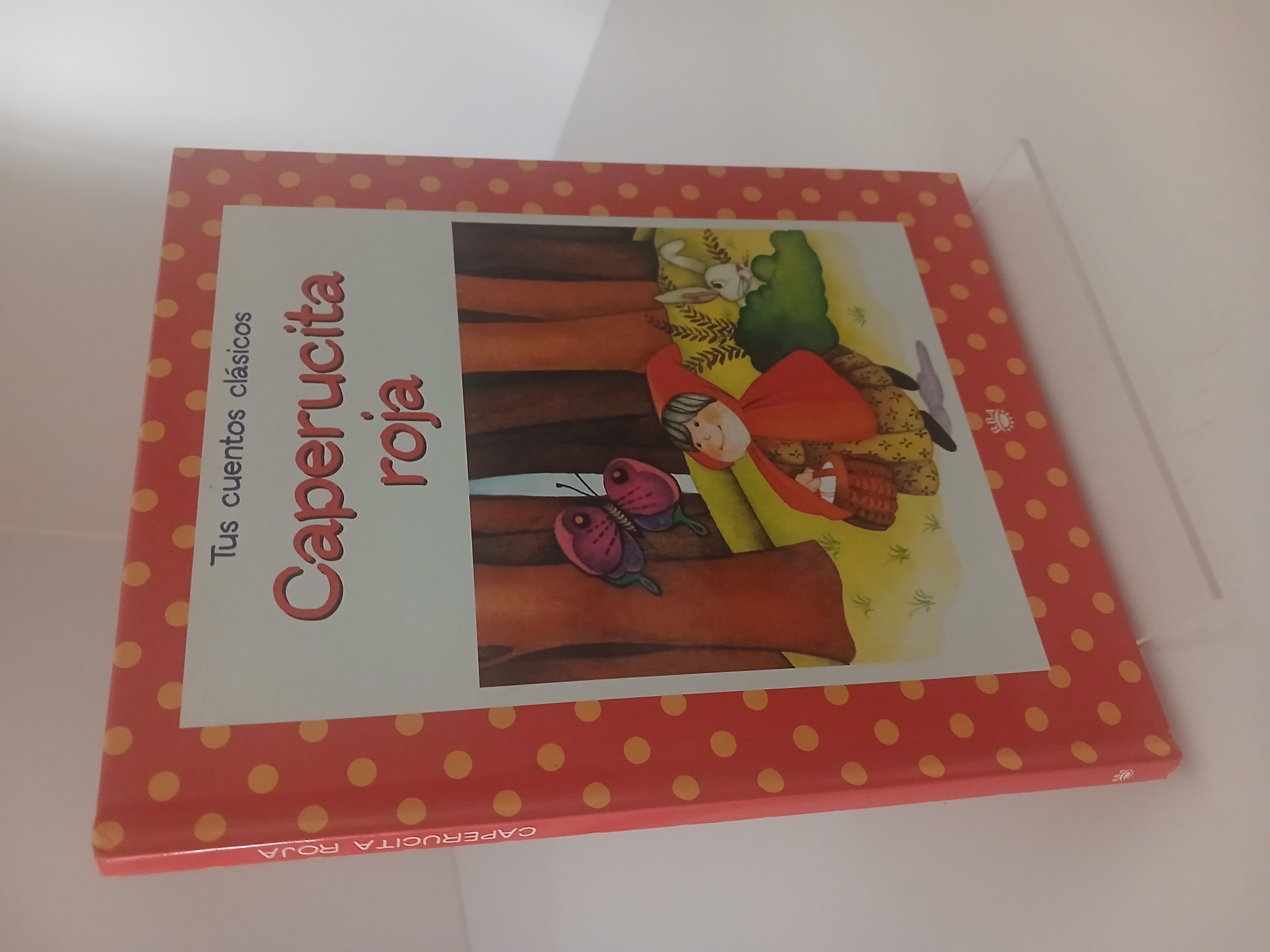Portada de Caperucita Roja