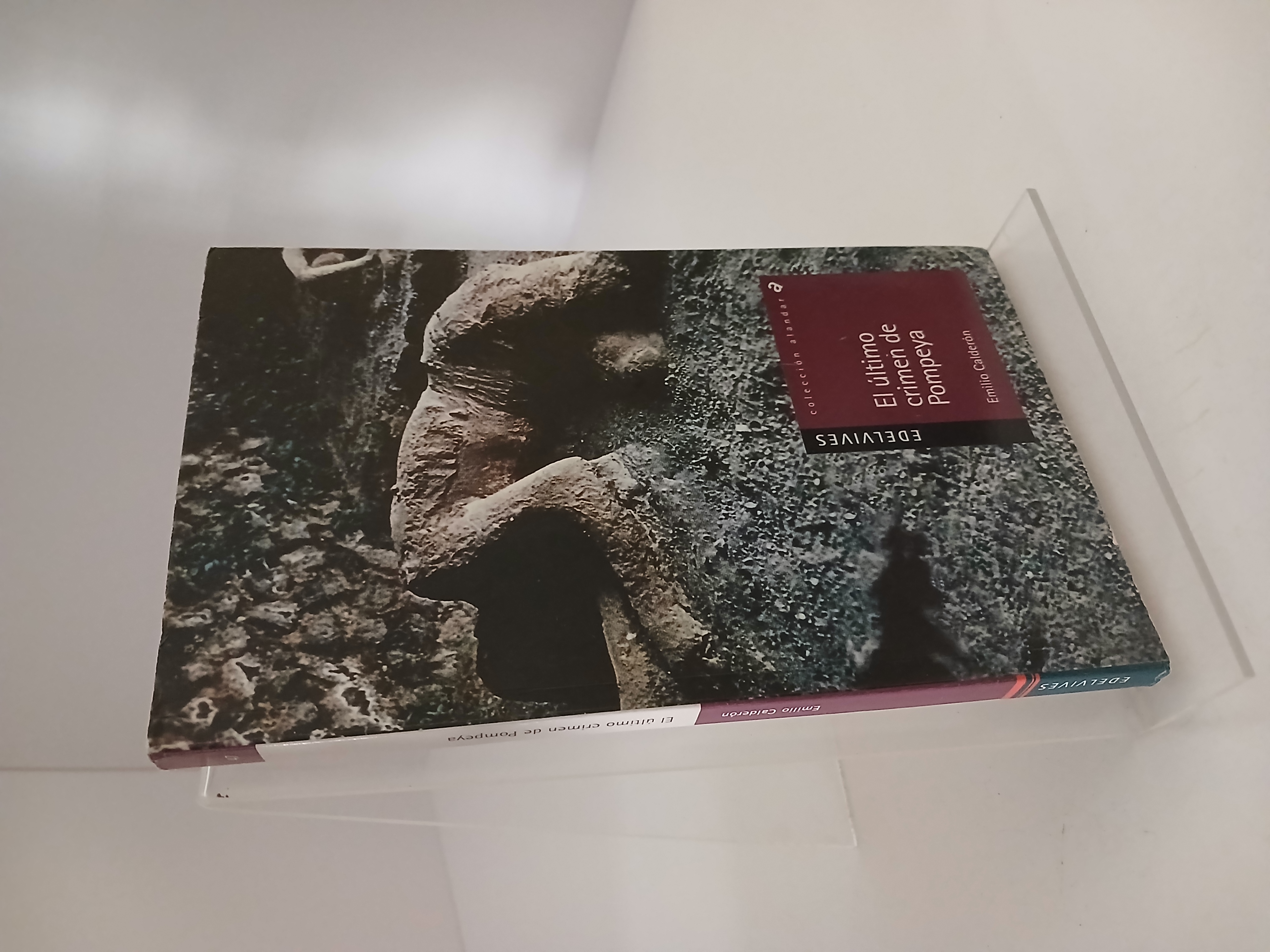 Portada de El último crimen de Pompeya