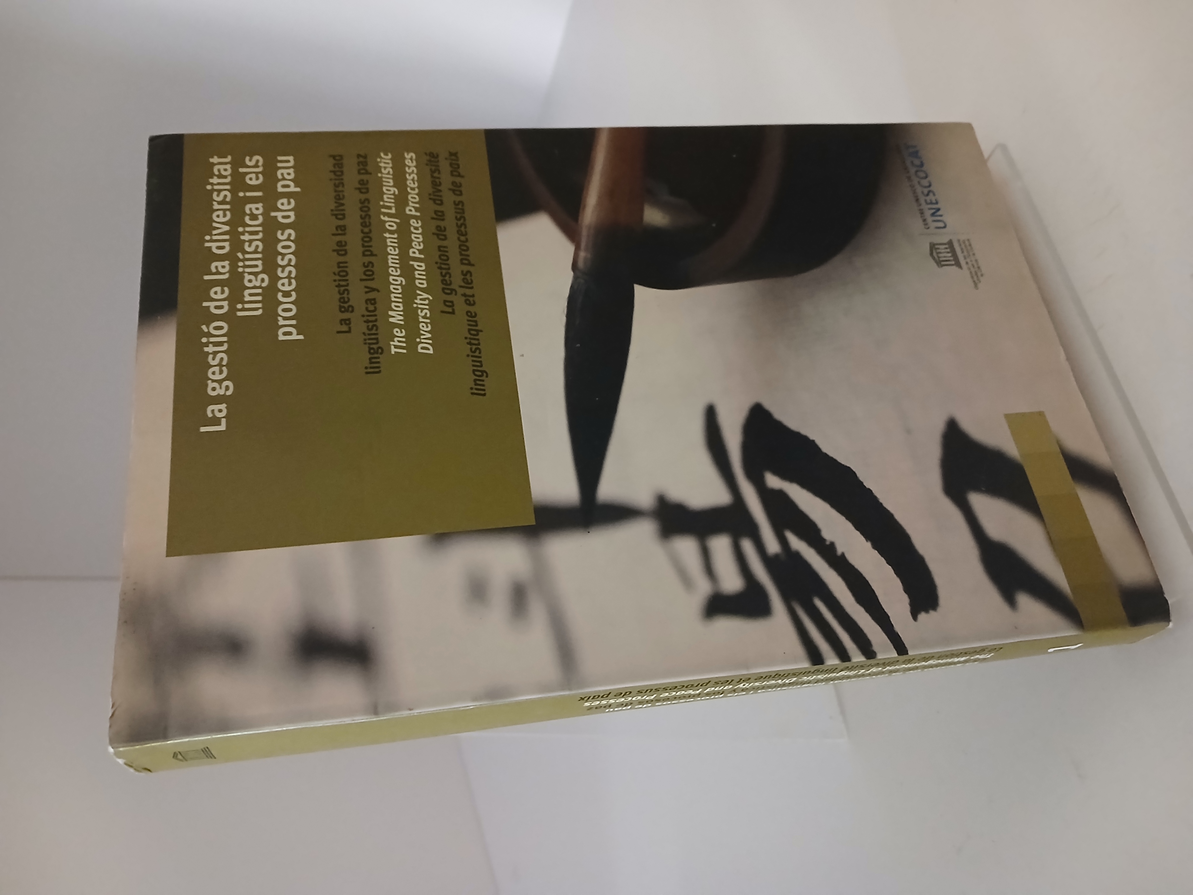 Portada de La gestió de la diversitat lingüística i els processos de pau
