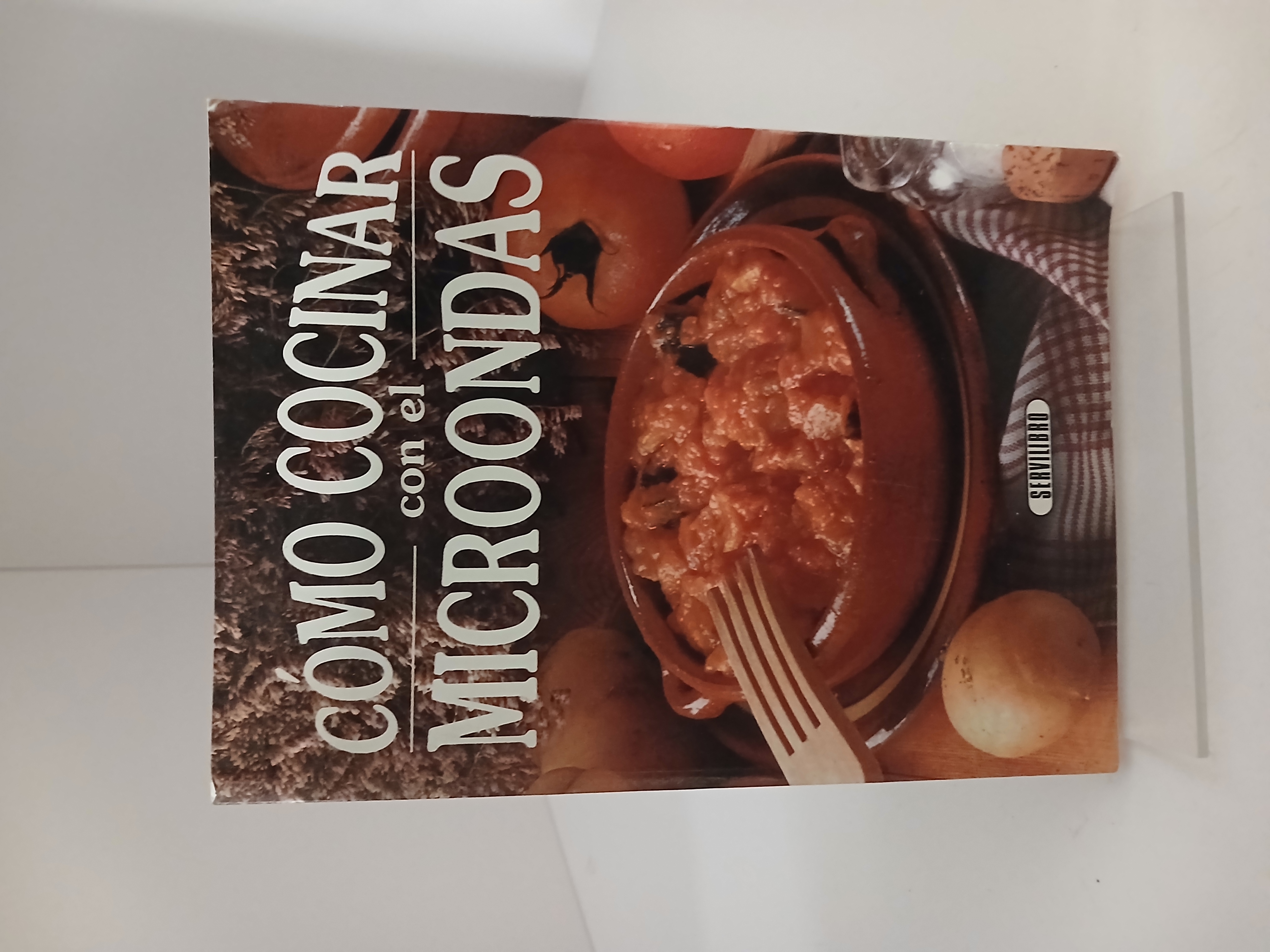 Portada de Como cocinar con el microondas